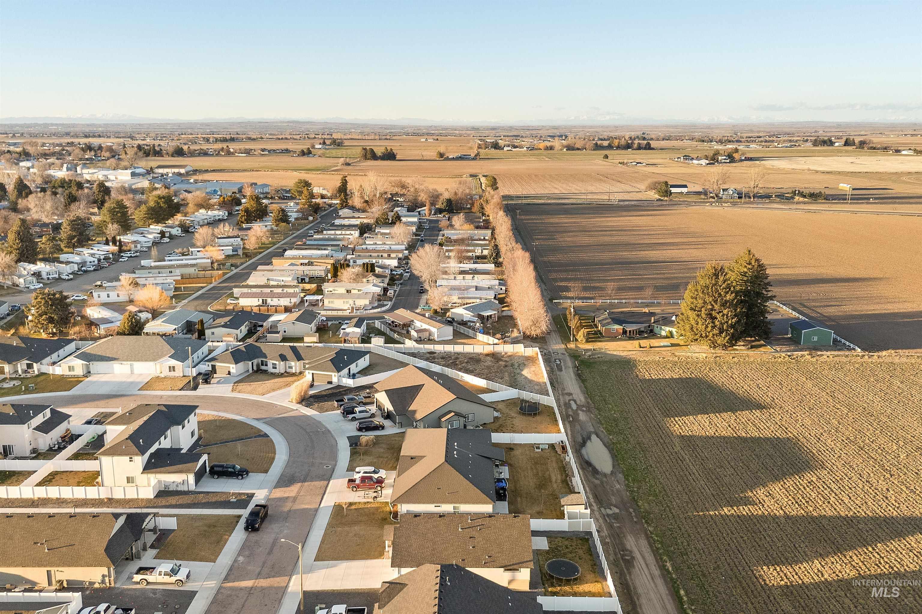 731 Cheri Ct., Kimberly, Idaho 83341, 3 Bedrooms, 2 Bathrooms, Residential For Sale, Price $409,900,MLS 98977397