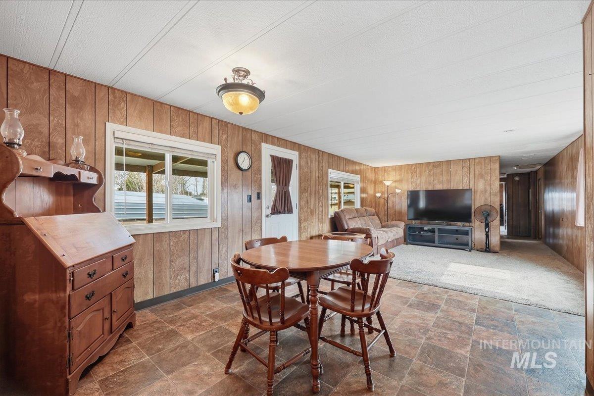 406 Duke Ave, Middleton, Idaho 83644-5508, 2 Bedrooms, 1 Bathroom, Residential For Sale, Price $220,000, 98977398