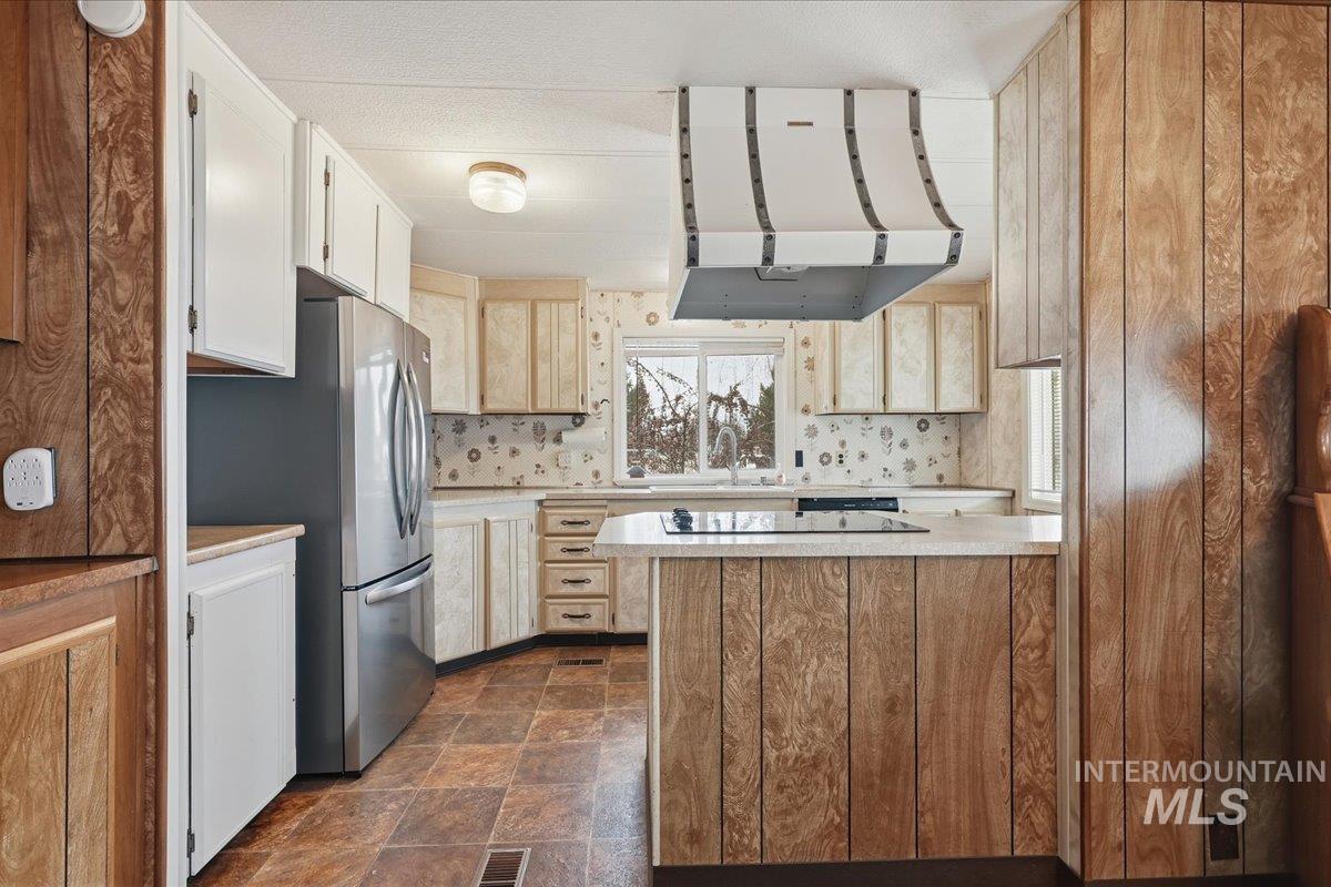 406 Duke Ave, Middleton, Idaho 83644-5508, 2 Bedrooms, 1 Bathroom, Residential For Sale, Price $220,000, 98977398