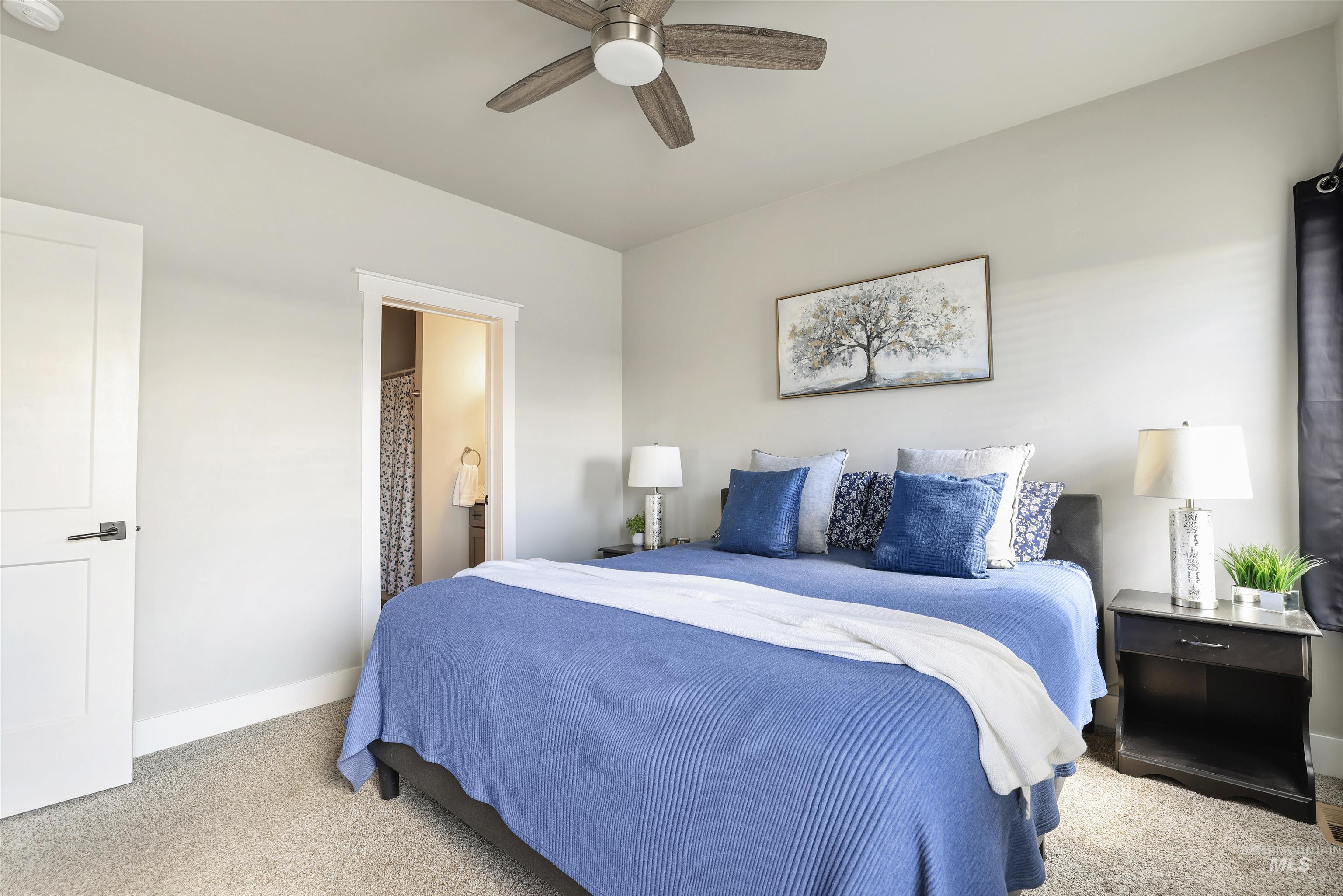 893/899 Shadowleaf, Twin Falls, Idaho 83301, 3 Bedrooms, 2.5 Bathrooms, Residential Income For Sale, Price $750,000,MLS 98977399