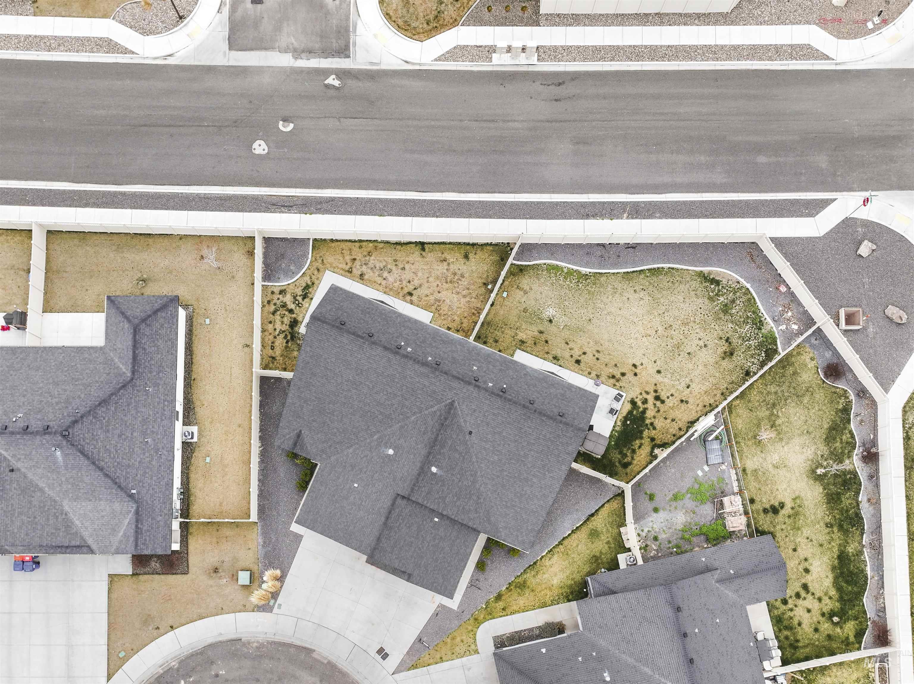 893/899 Shadowleaf, Twin Falls, Idaho 83301, 3 Bedrooms, 2.5 Bathrooms, Residential Income For Sale, Price $750,000,MLS 98977399