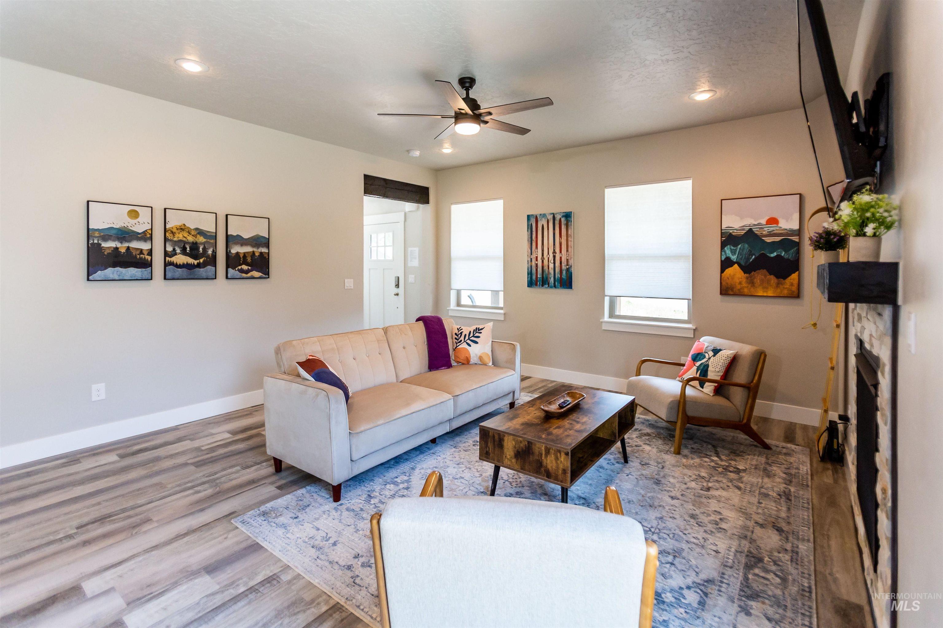 250 E Jordan Street, Donnelly, Idaho 83615, 5 Bedrooms, 3.5 Bathrooms, Residential For Sale, Price $795,000,MLS 98977400