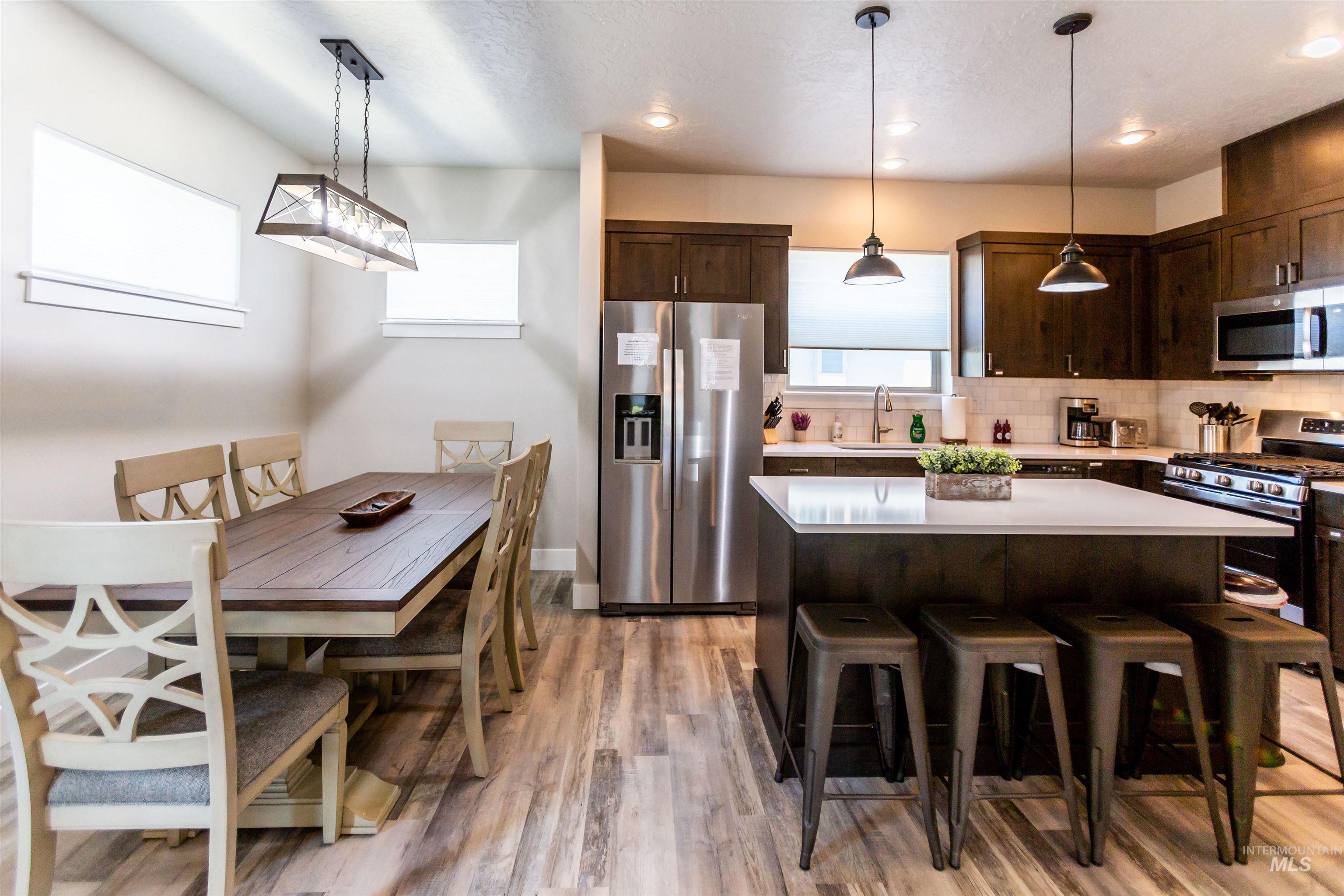 250 E Jordan Street, Donnelly, Idaho 83615, 5 Bedrooms, 3.5 Bathrooms, Residential For Sale, Price $795,000,MLS 98977400