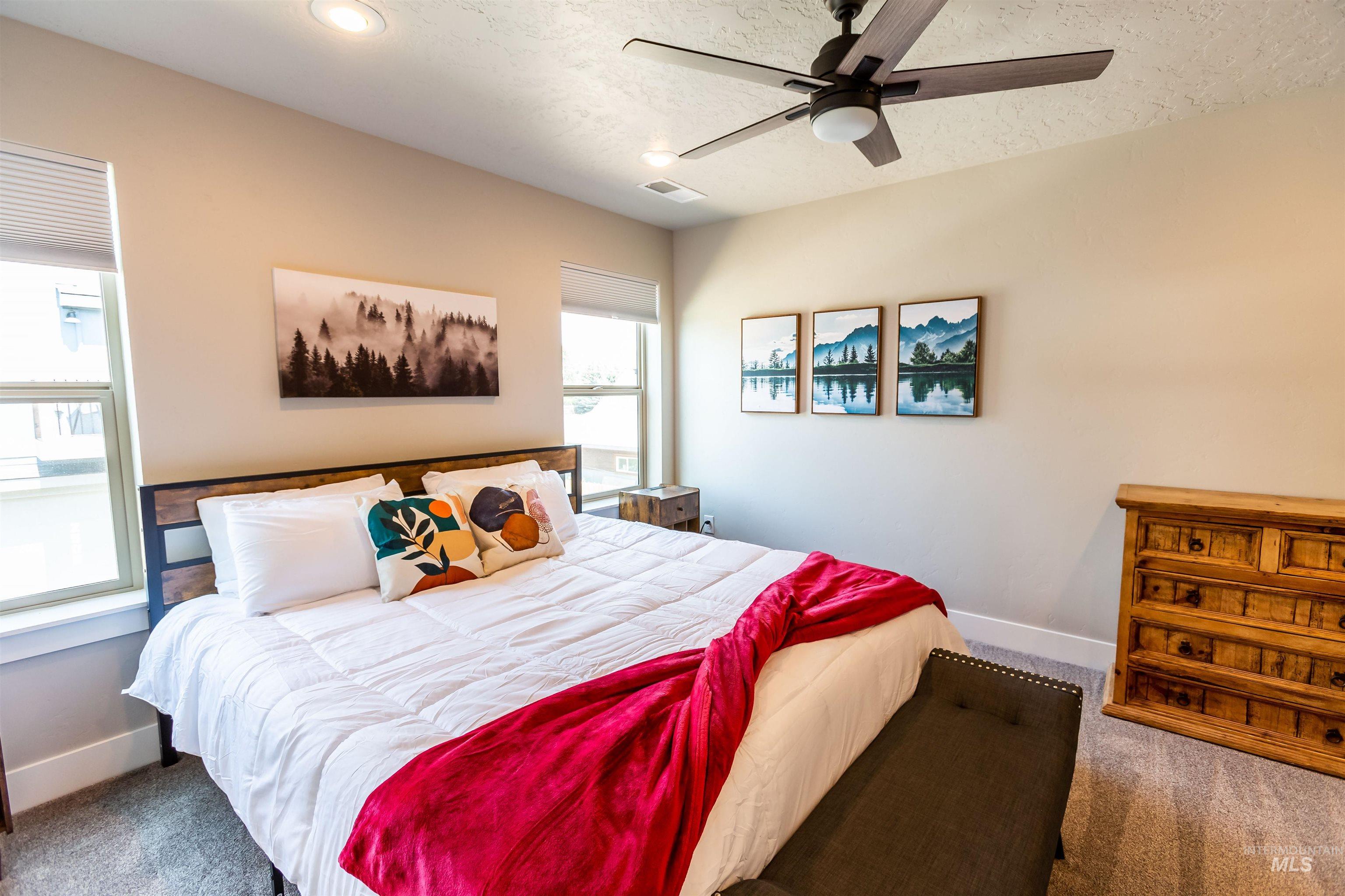 250 E Jordan Street, Donnelly, Idaho 83615, 5 Bedrooms, 3.5 Bathrooms, Residential For Sale, Price $795,000,MLS 98977400