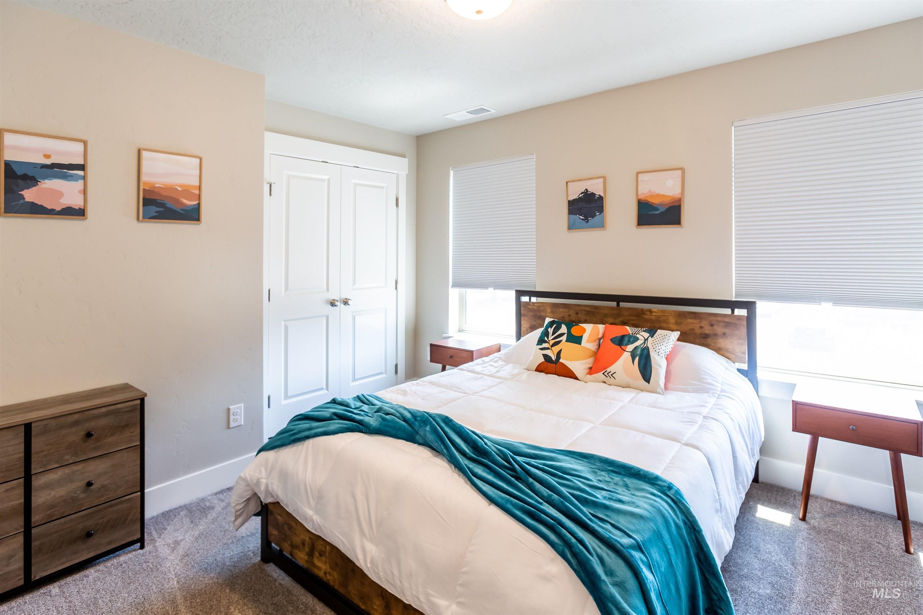 250 E Jordan Street, Donnelly, Idaho 83615, 5 Bedrooms, 3.5 Bathrooms, Residential For Sale, Price $795,000,MLS 98977400