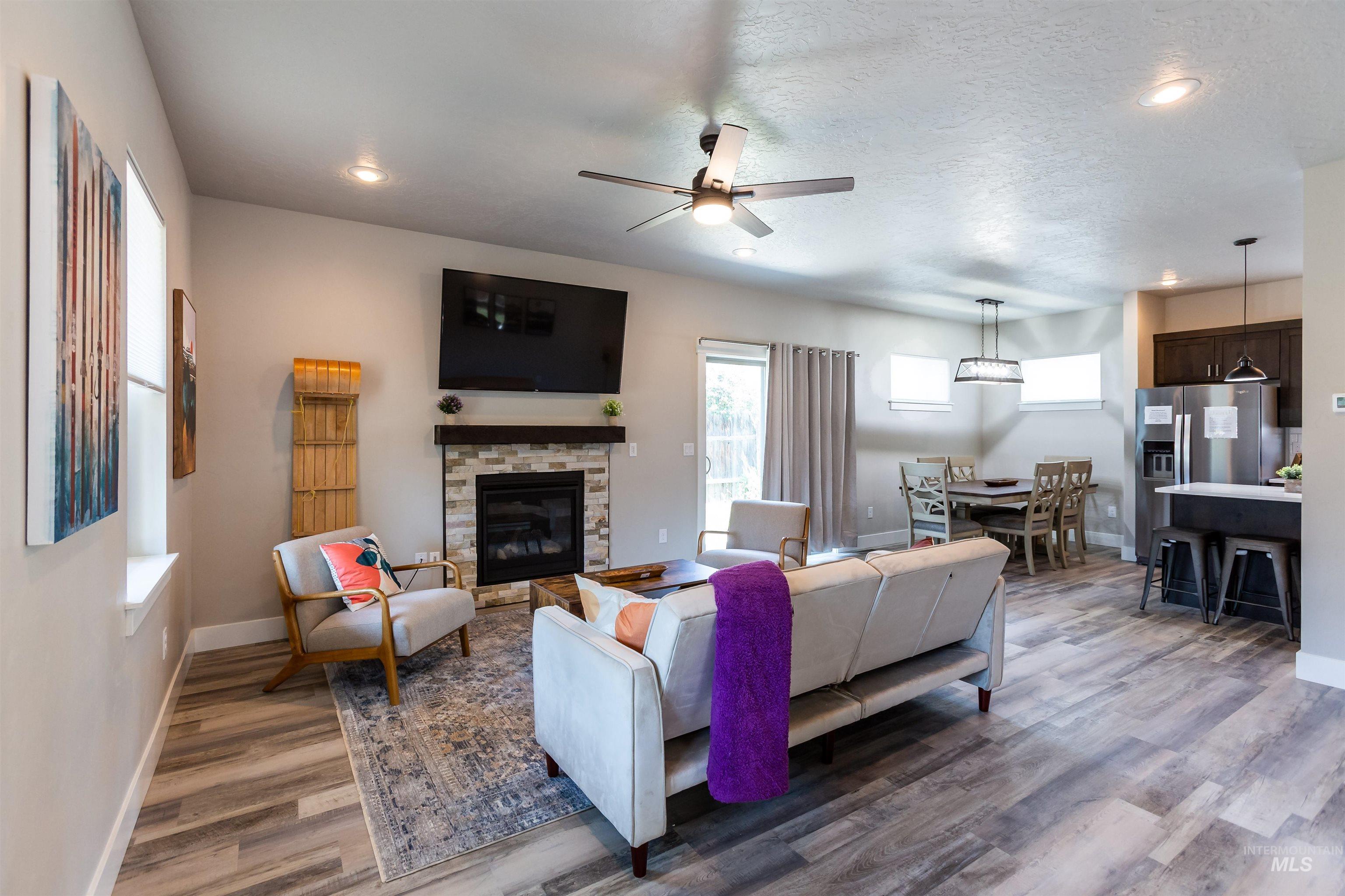 250 E Jordan Street, Donnelly, Idaho 83615, 5 Bedrooms, 3.5 Bathrooms, Residential For Sale, Price $795,000,MLS 98977400