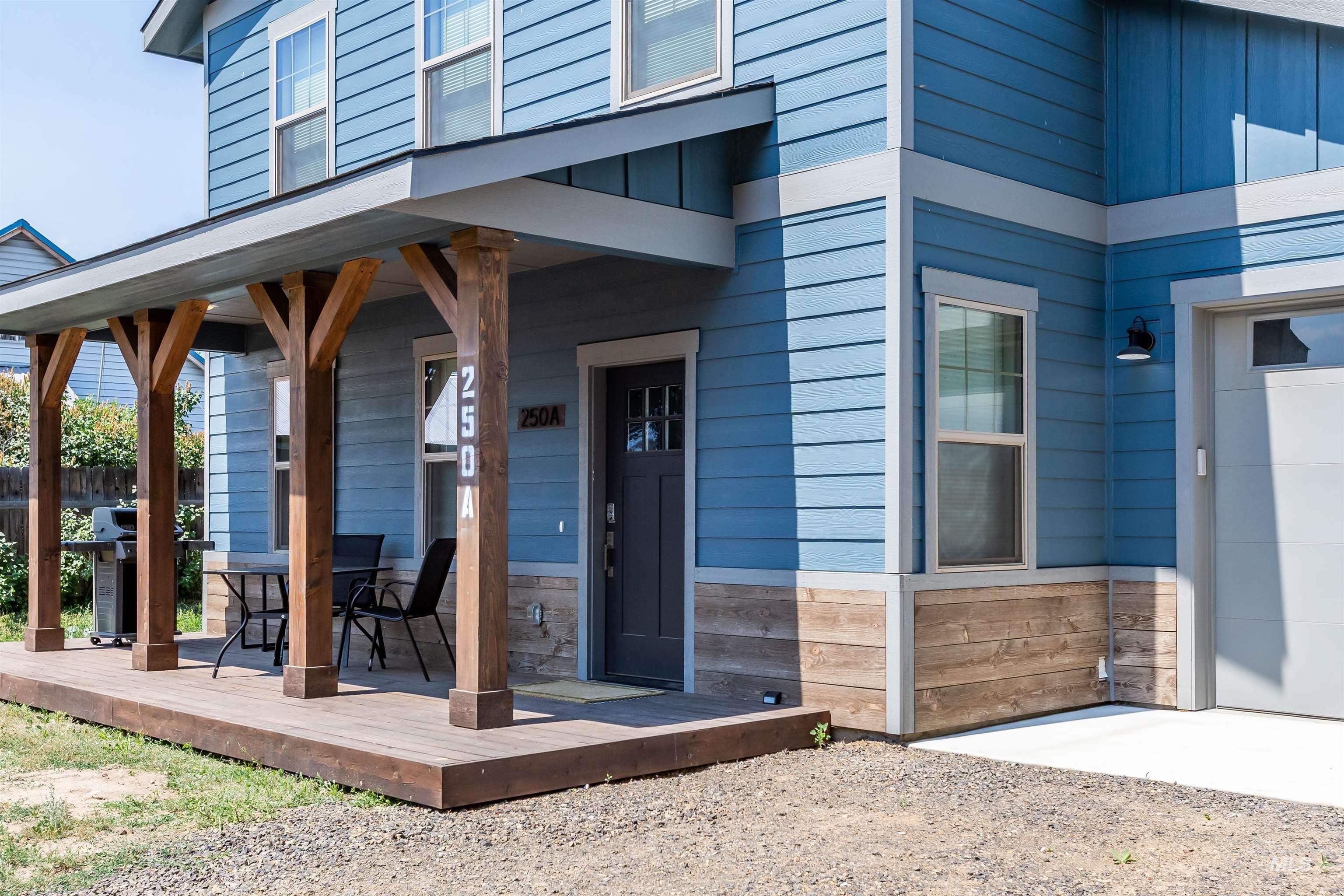 250 E Jordan Street, Donnelly, Idaho 83615, 5 Bedrooms, 3.5 Bathrooms, Residential For Sale, Price $795,000,MLS 98977400