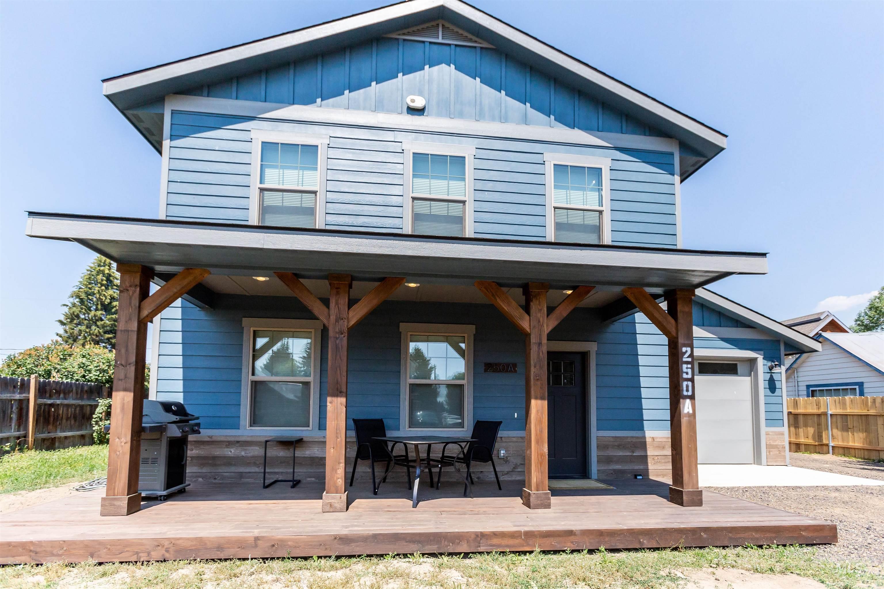 250 E Jordan Street, Donnelly, Idaho 83615, 5 Bedrooms, 3.5 Bathrooms, Residential For Sale, Price $795,000,MLS 98977400