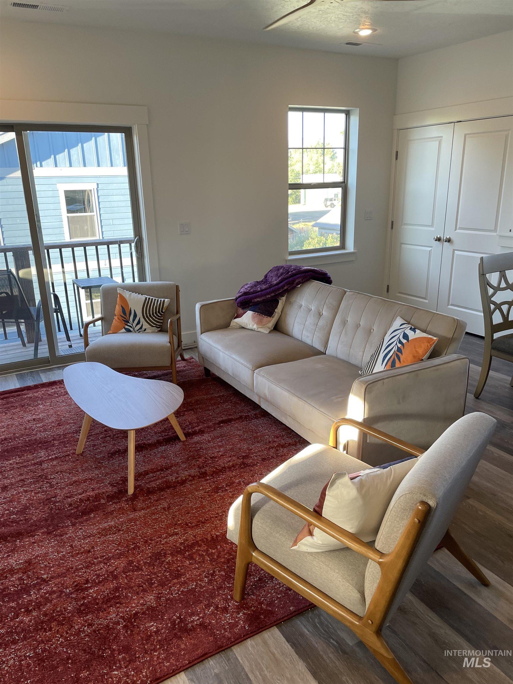 250 E Jordan Street, Donnelly, Idaho 83615, 5 Bedrooms, 3.5 Bathrooms, Residential For Sale, Price $795,000,MLS 98977400