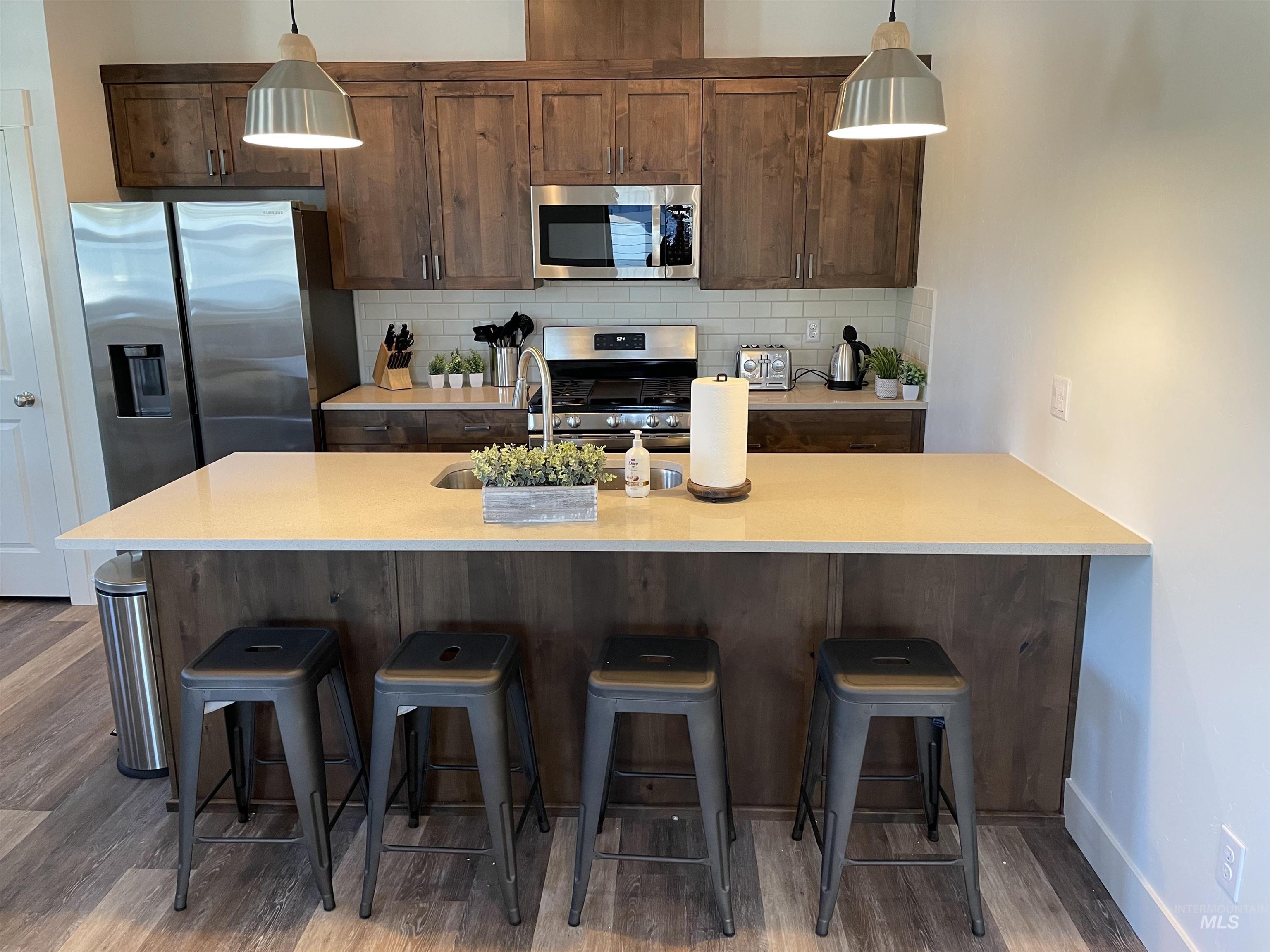 250 E Jordan Street, Donnelly, Idaho 83615, 5 Bedrooms, 3.5 Bathrooms, Residential For Sale, Price $795,000,MLS 98977400