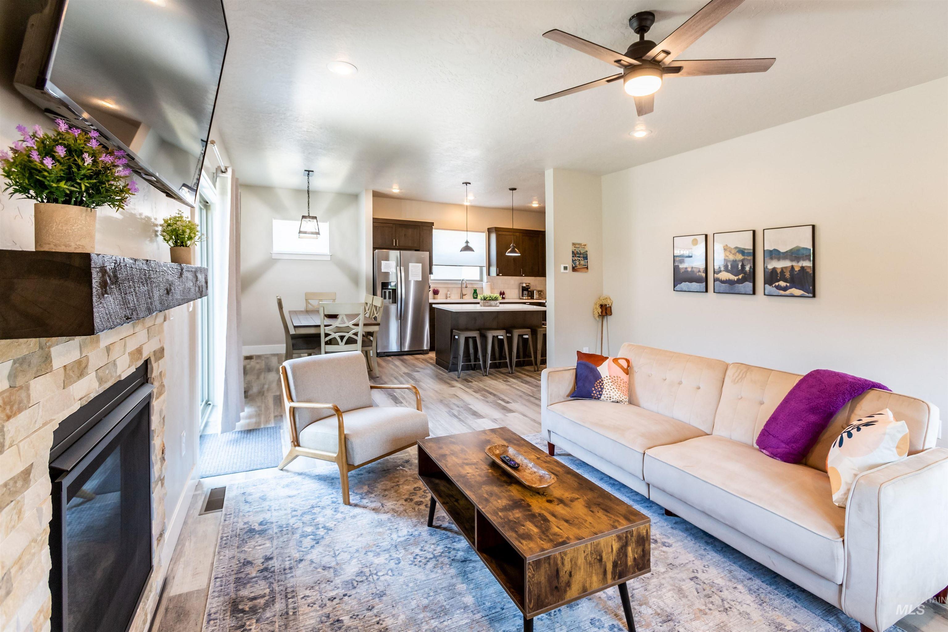 250 E Jordan Street, Donnelly, Idaho 83615, 5 Bedrooms, 3.5 Bathrooms, Residential For Sale, Price $795,000,MLS 98977400