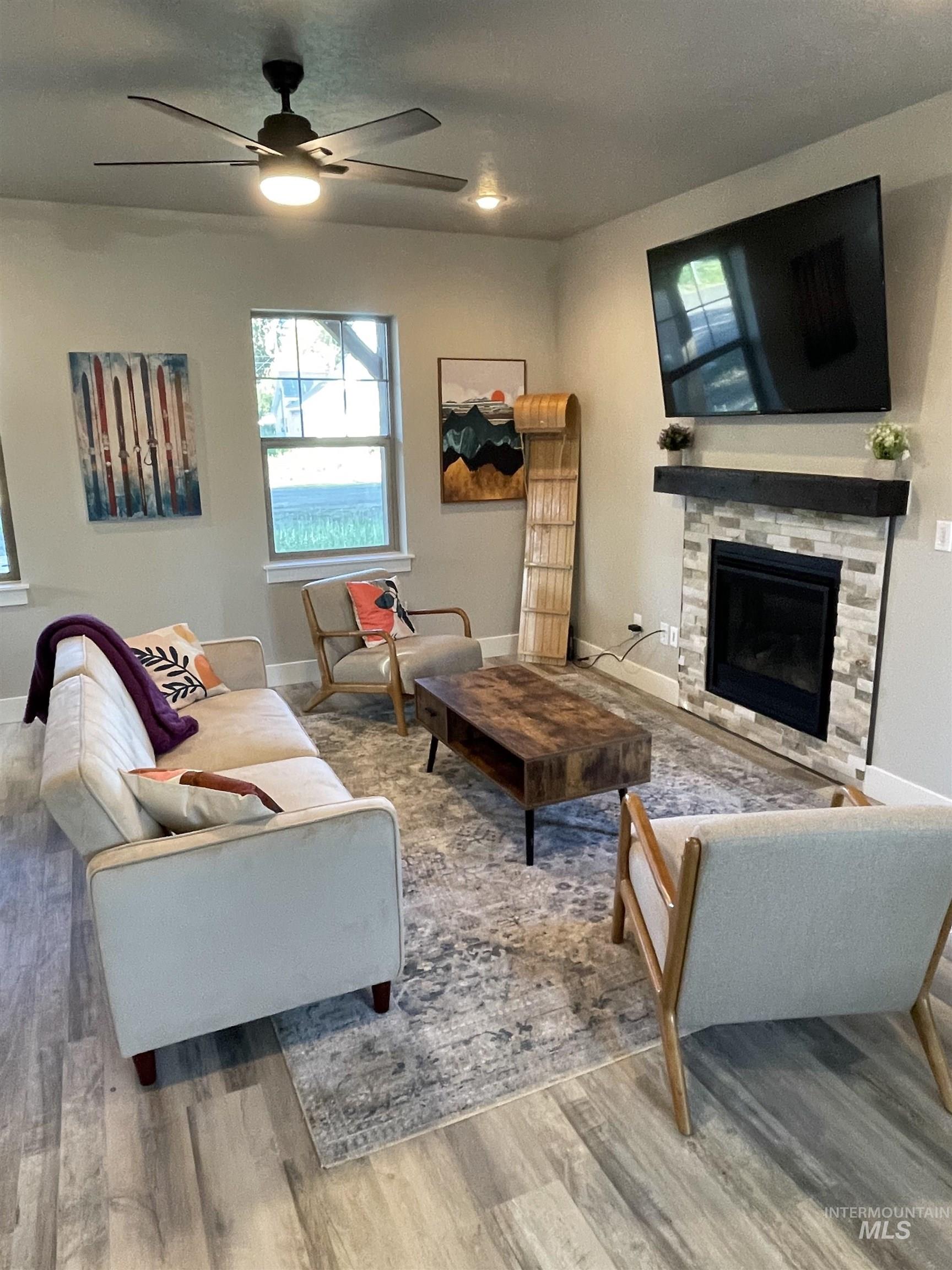 250 E Jordan Street, Donnelly, Idaho 83615, 5 Bedrooms, 3.5 Bathrooms, Residential For Sale, Price $795,000,MLS 98977400