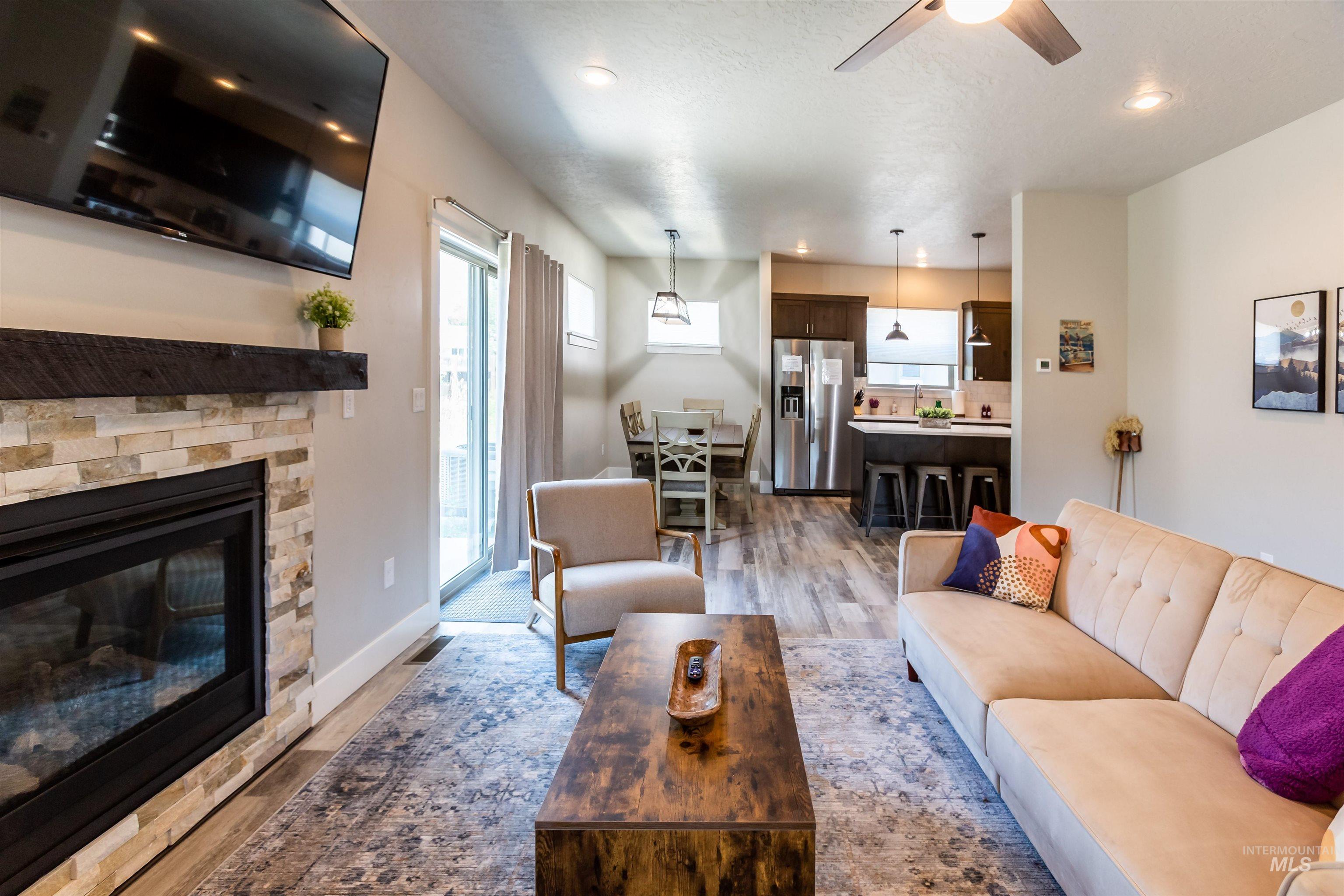 250 E Jordan Street, Donnelly, Idaho 83615, 5 Bedrooms, 3.5 Bathrooms, Residential For Sale, Price $795,000,MLS 98977400