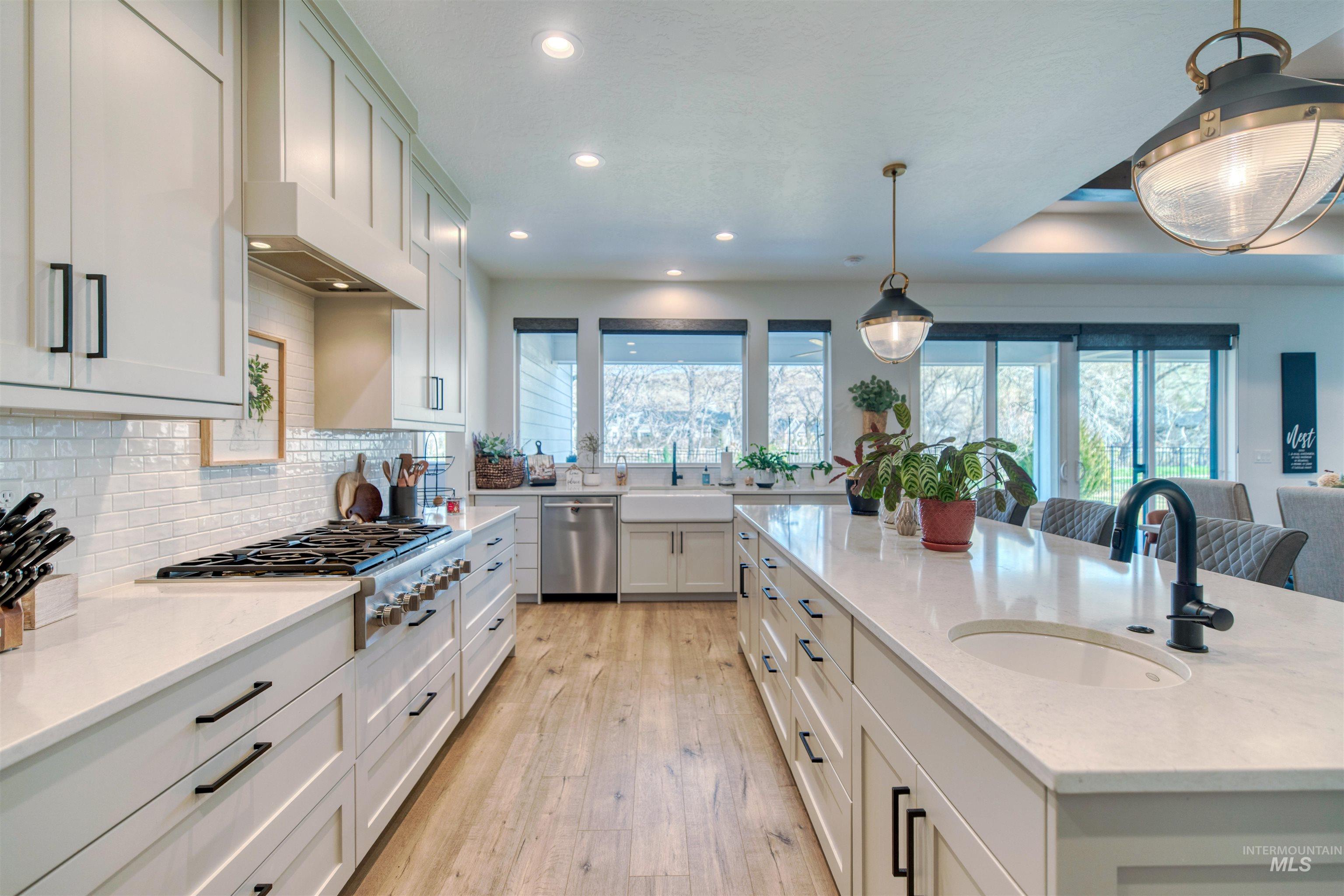 3308 W Miners Farm Dr, Boise, Idaho 83714, 4 Bedrooms, 3.5 Bathrooms, Residential For Sale, Price $1,075,000, 98977401