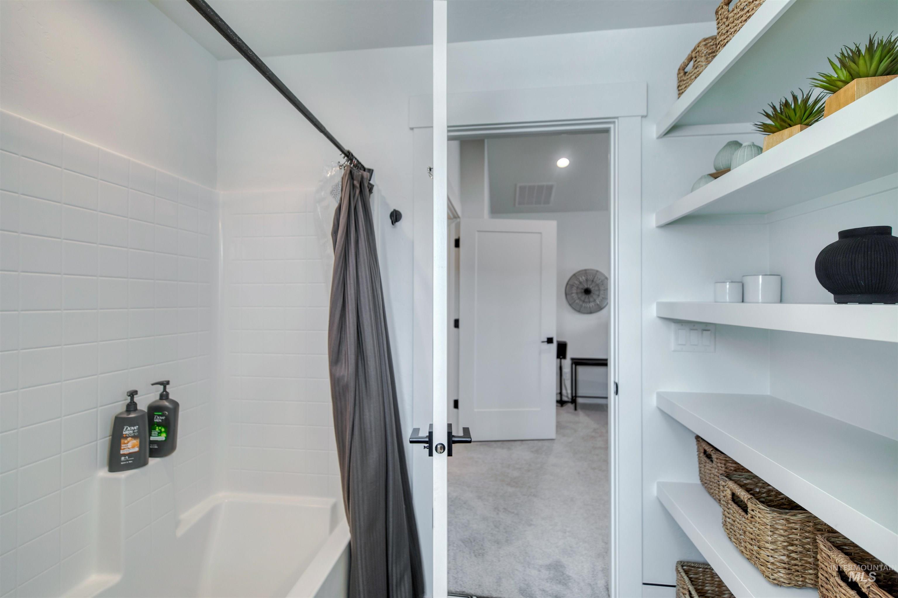 3308 W Miners Farm Dr, Boise, Idaho 83714, 4 Bedrooms, 3.5 Bathrooms, Residential For Sale, Price $1,075,000, 98977401