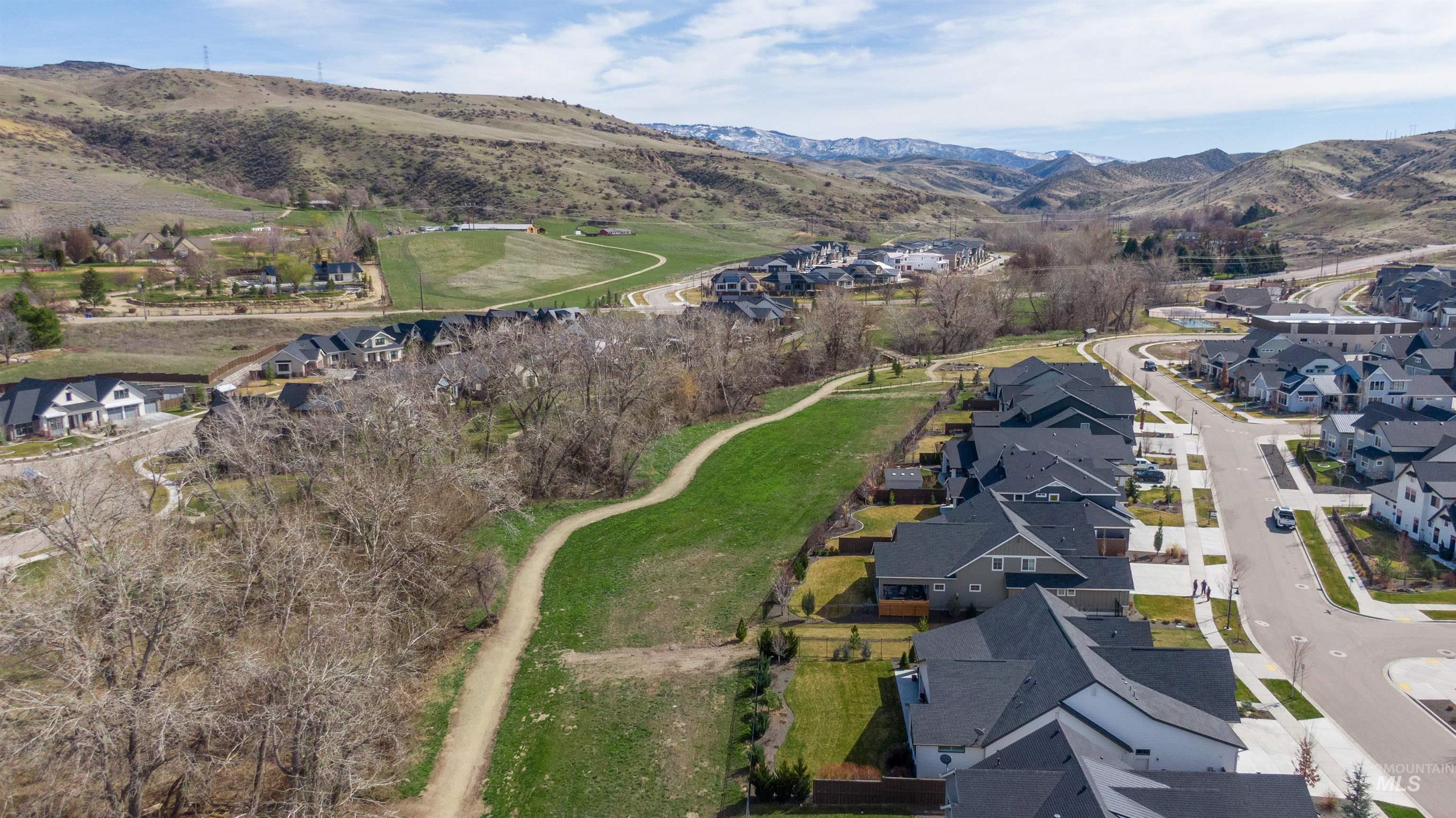 3308 W Miners Farm Dr, Boise, Idaho 83714, 4 Bedrooms, 3.5 Bathrooms, Residential For Sale, Price $1,075,000, 98977401