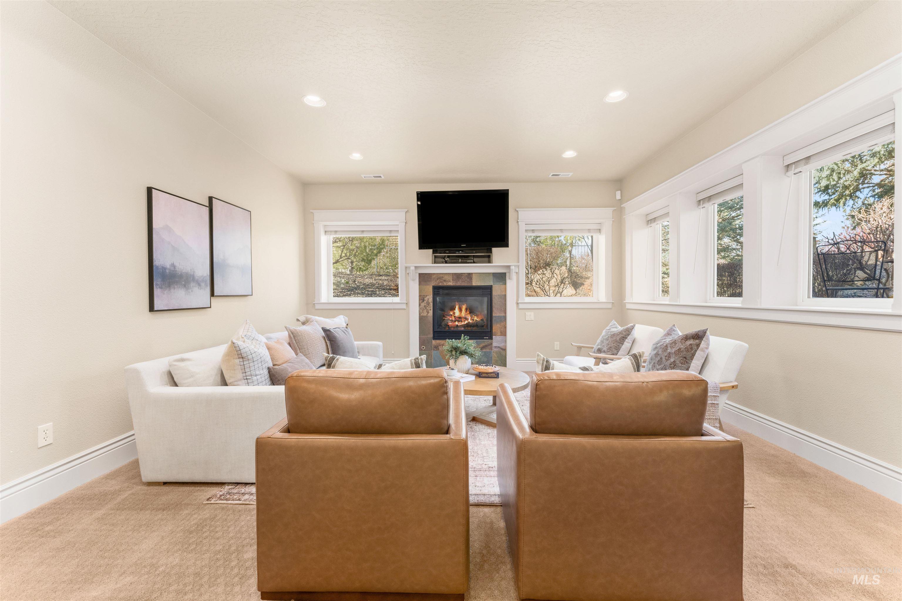 3842 E Vantage Pointe Ln, Meridian, Idaho 83642, 4 Bedrooms, 5 Bathrooms, Residential For Sale, Price $1,998,000, 98977404