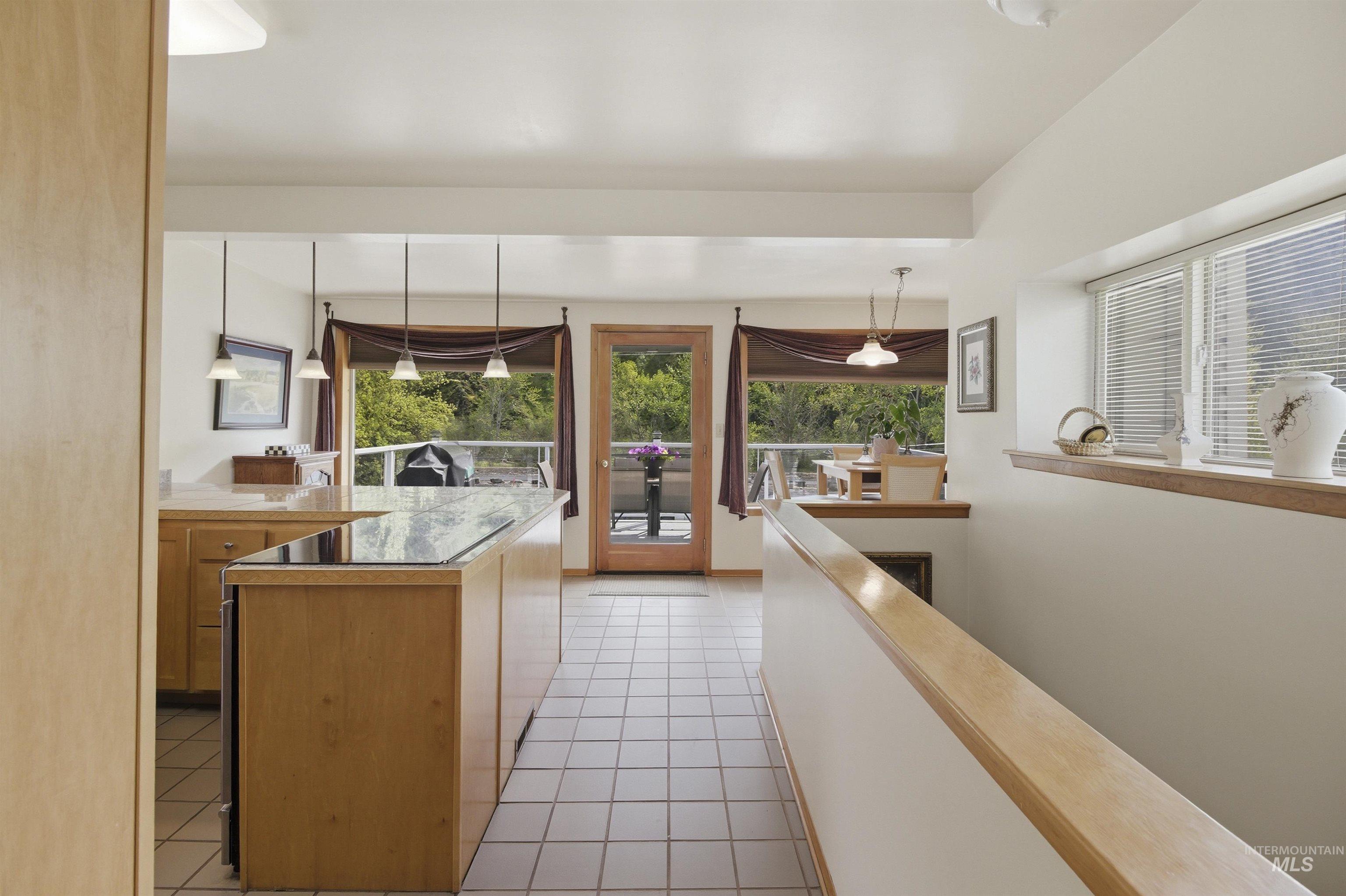 901 E Main St, Kendrick, Idaho 83537, 5 Bedrooms, 3.5 Bathrooms, Residential For Sale, Price $479,000, 98977407