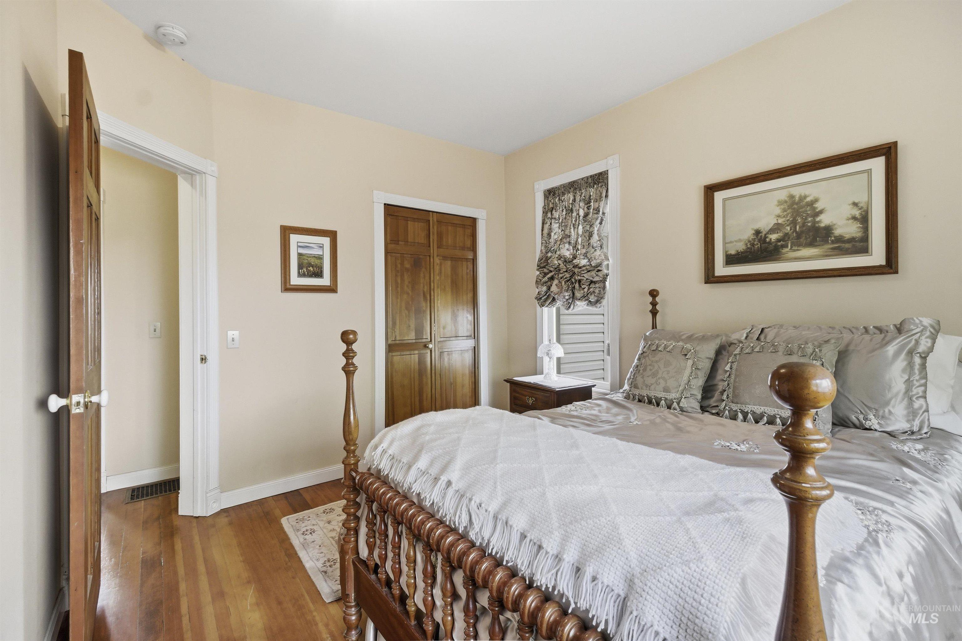 901 E Main St, Kendrick, Idaho 83537, 5 Bedrooms, 3.5 Bathrooms, Residential For Sale, Price $479,000, 98977407