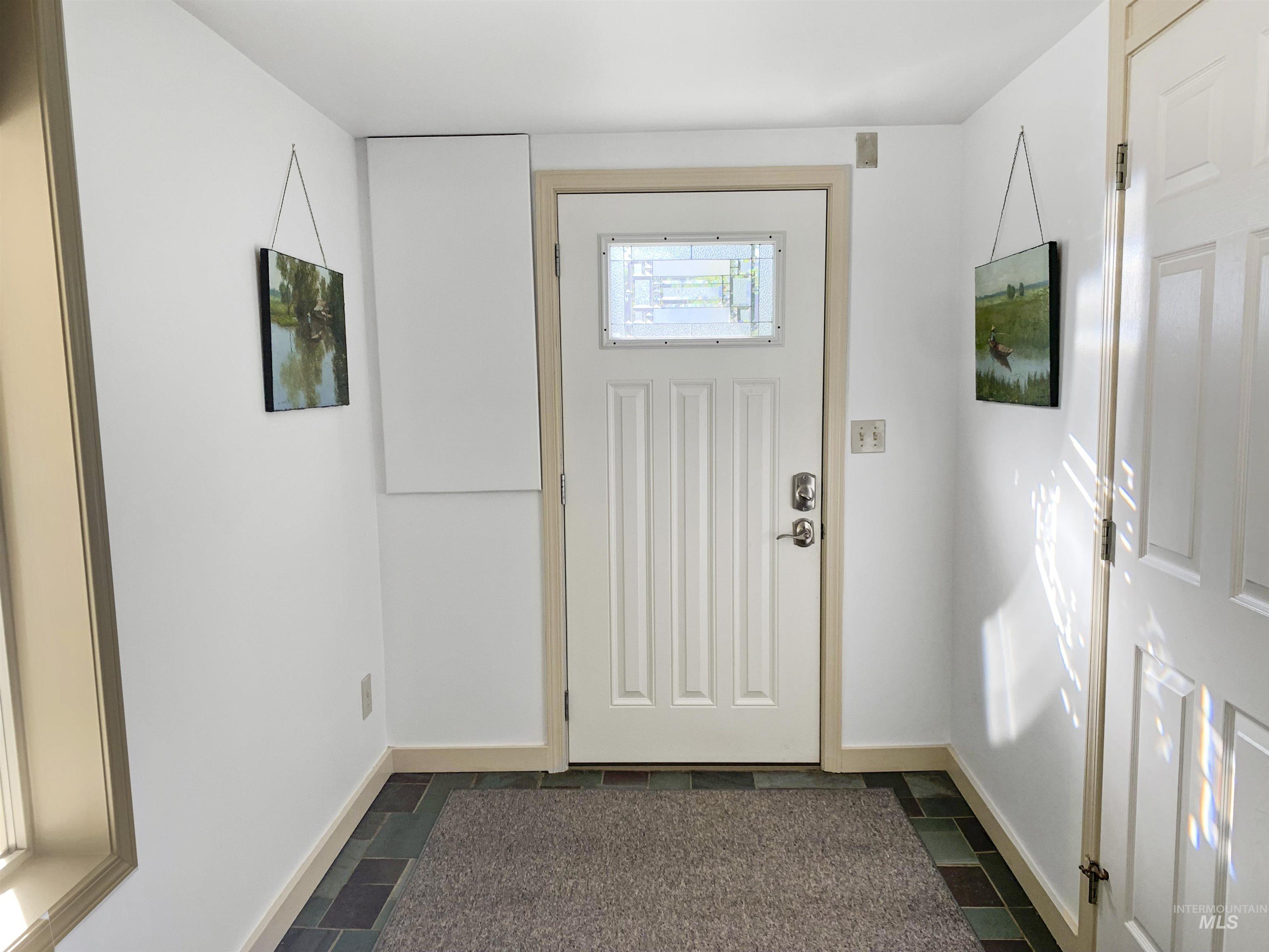 901 E Main St, Kendrick, Idaho 83537, 5 Bedrooms, 3.5 Bathrooms, Residential For Sale, Price $489,000, 98977407