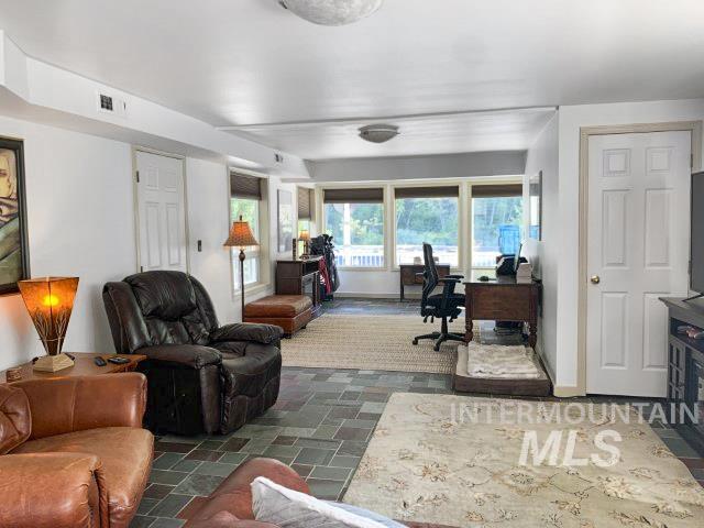 901 E Main St, Kendrick, Idaho 83537, 5 Bedrooms, 3.5 Bathrooms, Residential For Sale, Price $489,000, 98977407