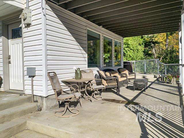 901 E Main St, Kendrick, Idaho 83537, 5 Bedrooms, 3.5 Bathrooms, Residential For Sale, Price $489,000, 98977407