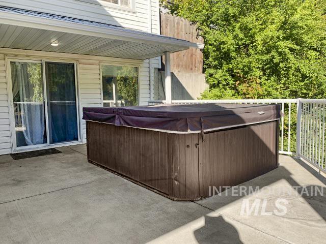 901 E Main St, Kendrick, Idaho 83537, 5 Bedrooms, 3.5 Bathrooms, Residential For Sale, Price $489,000, 98977407