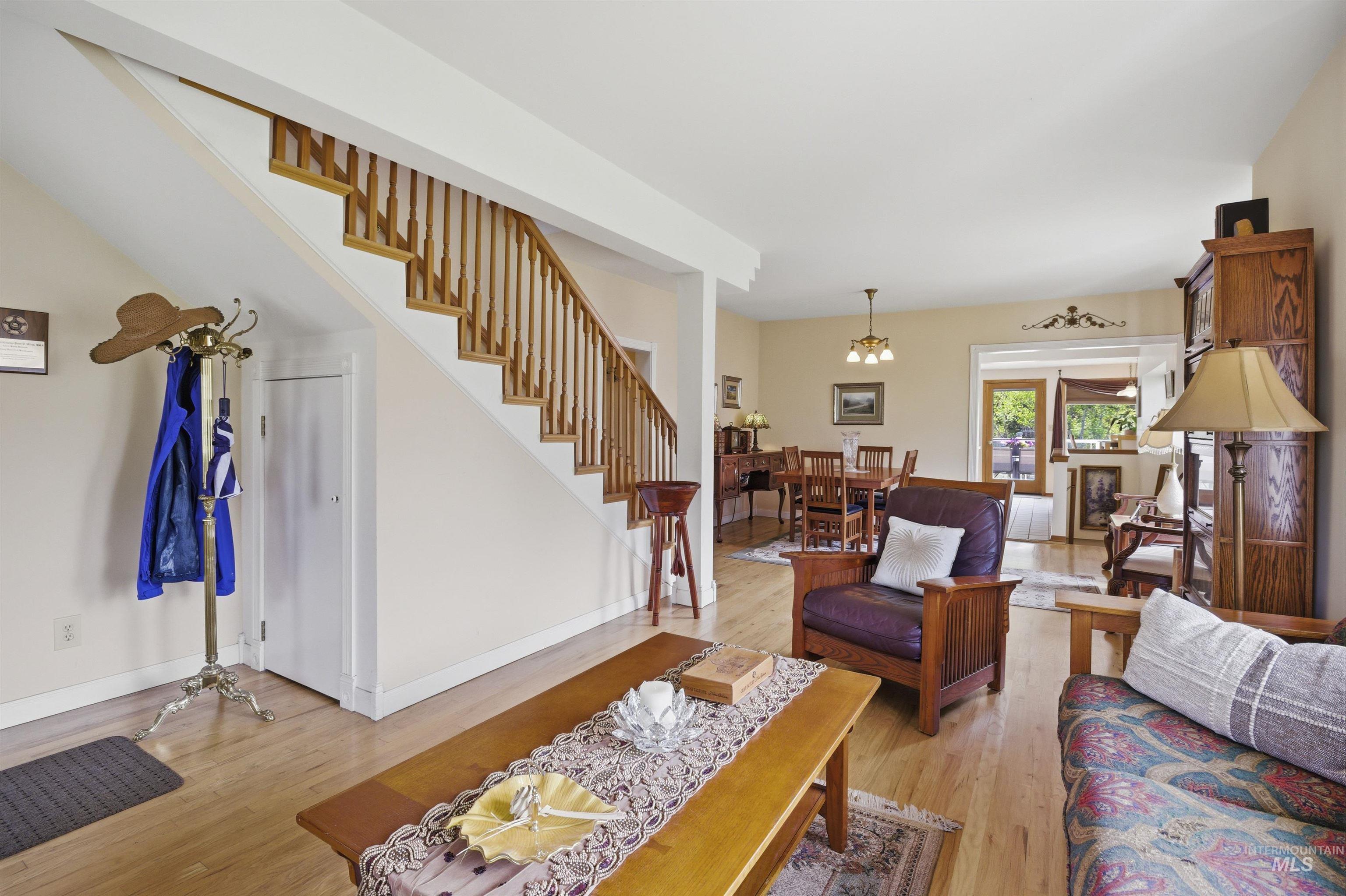 901 E Main St, Kendrick, Idaho 83537, 5 Bedrooms, 3.5 Bathrooms, Residential For Sale, Price $479,000, 98977407
