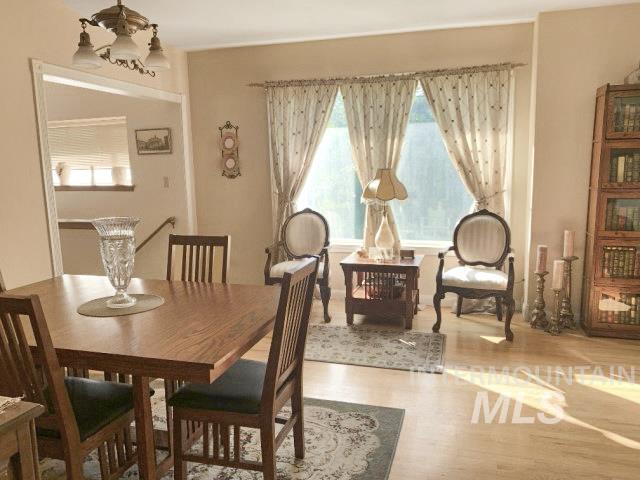 901 E Main St, Kendrick, Idaho 83537, 5 Bedrooms, 3.5 Bathrooms, Residential For Sale, Price $489,000, 98977407