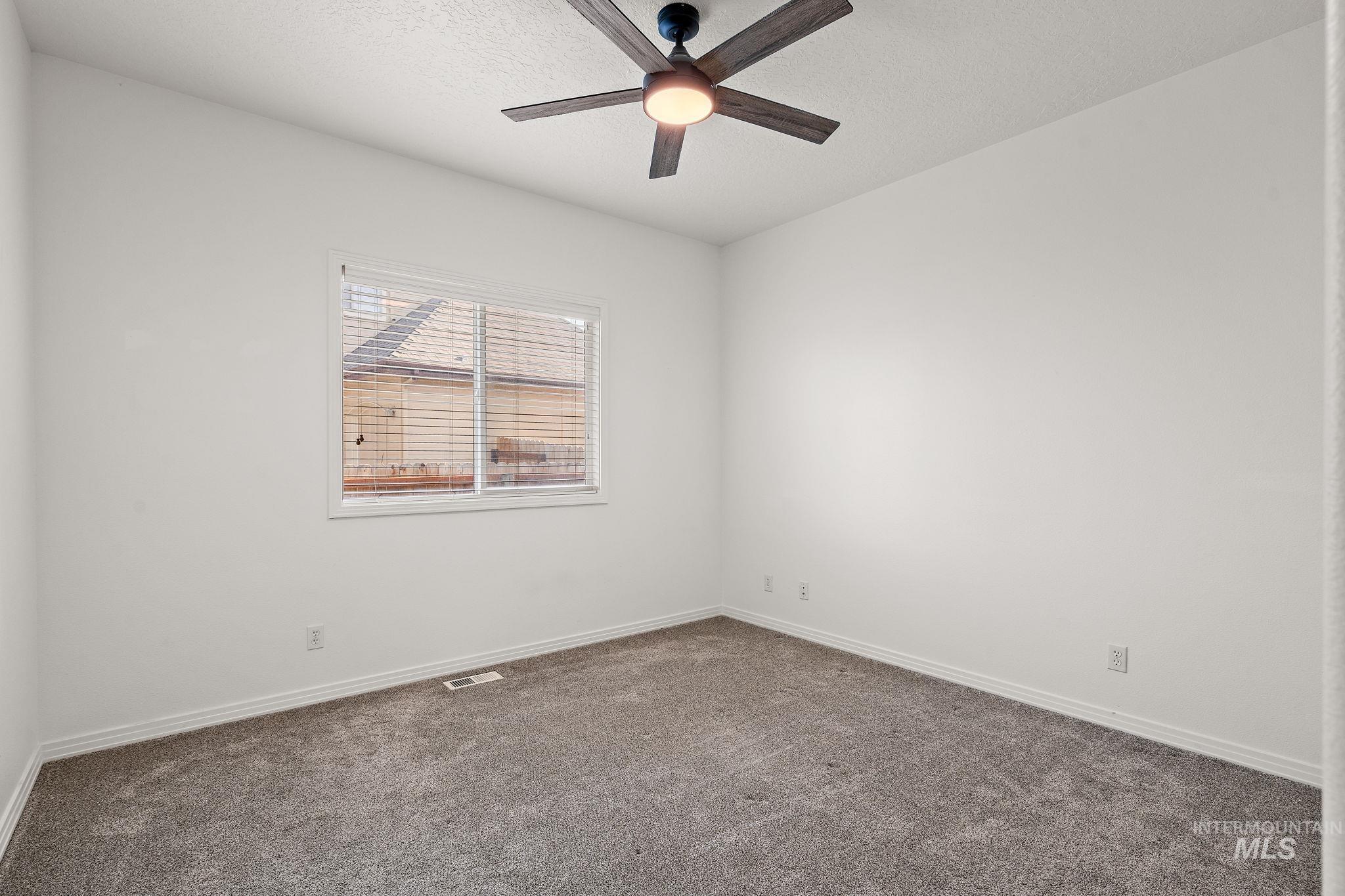 2205 N Aaronmink Way, Meridian, Idaho 83646, 3 Bedrooms, 2 Bathrooms, Residential For Sale, Price $619,000, 98977408