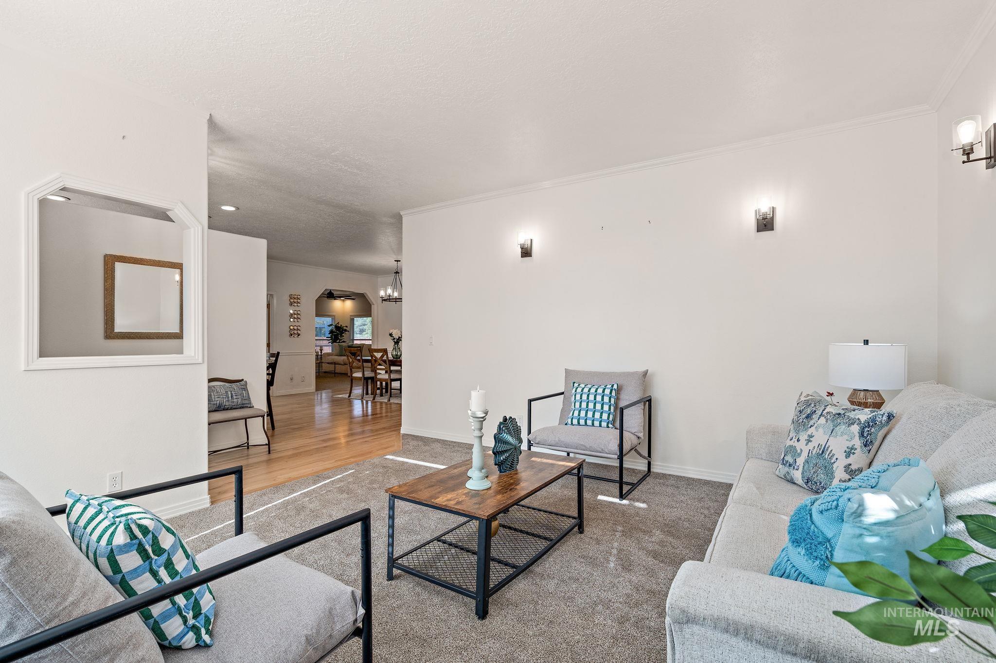 2205 N Aaronmink Way, Meridian, Idaho 83646, 3 Bedrooms, 2 Bathrooms, Residential For Sale, Price $619,000, 98977408