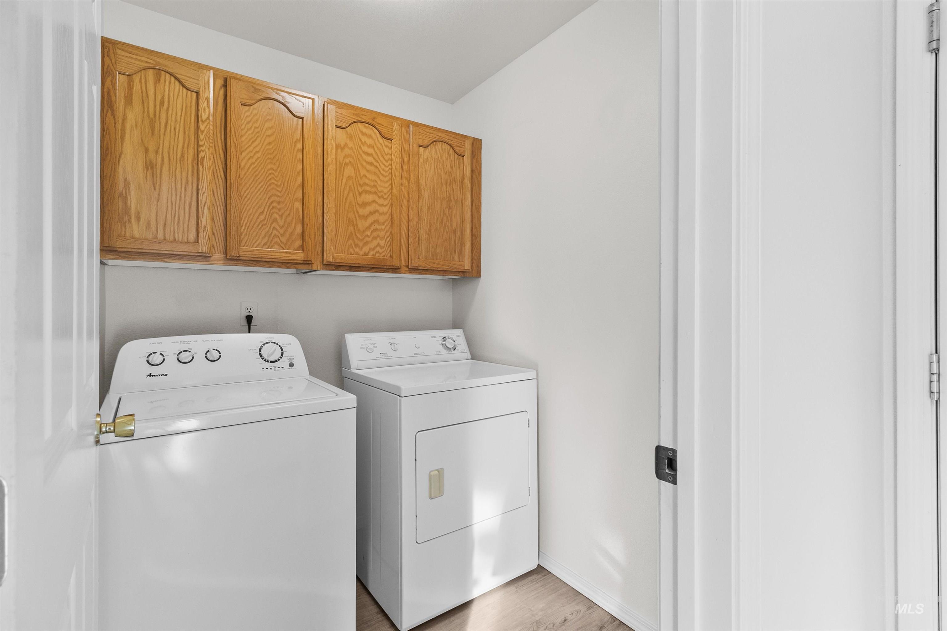 1707 E 6th St., Moscow, Idaho 83843, 3 Bedrooms, 2 Bathrooms, Residential For Sale, Price $459,000,MLS 98977409