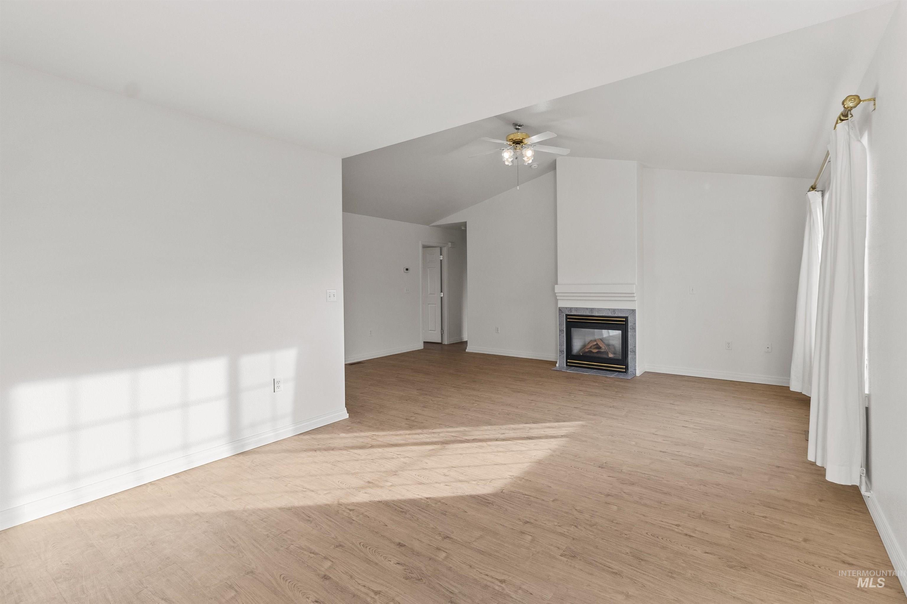 1707 E 6th St., Moscow, Idaho 83843, 3 Bedrooms, 2 Bathrooms, Residential For Sale, Price $459,000,MLS 98977409