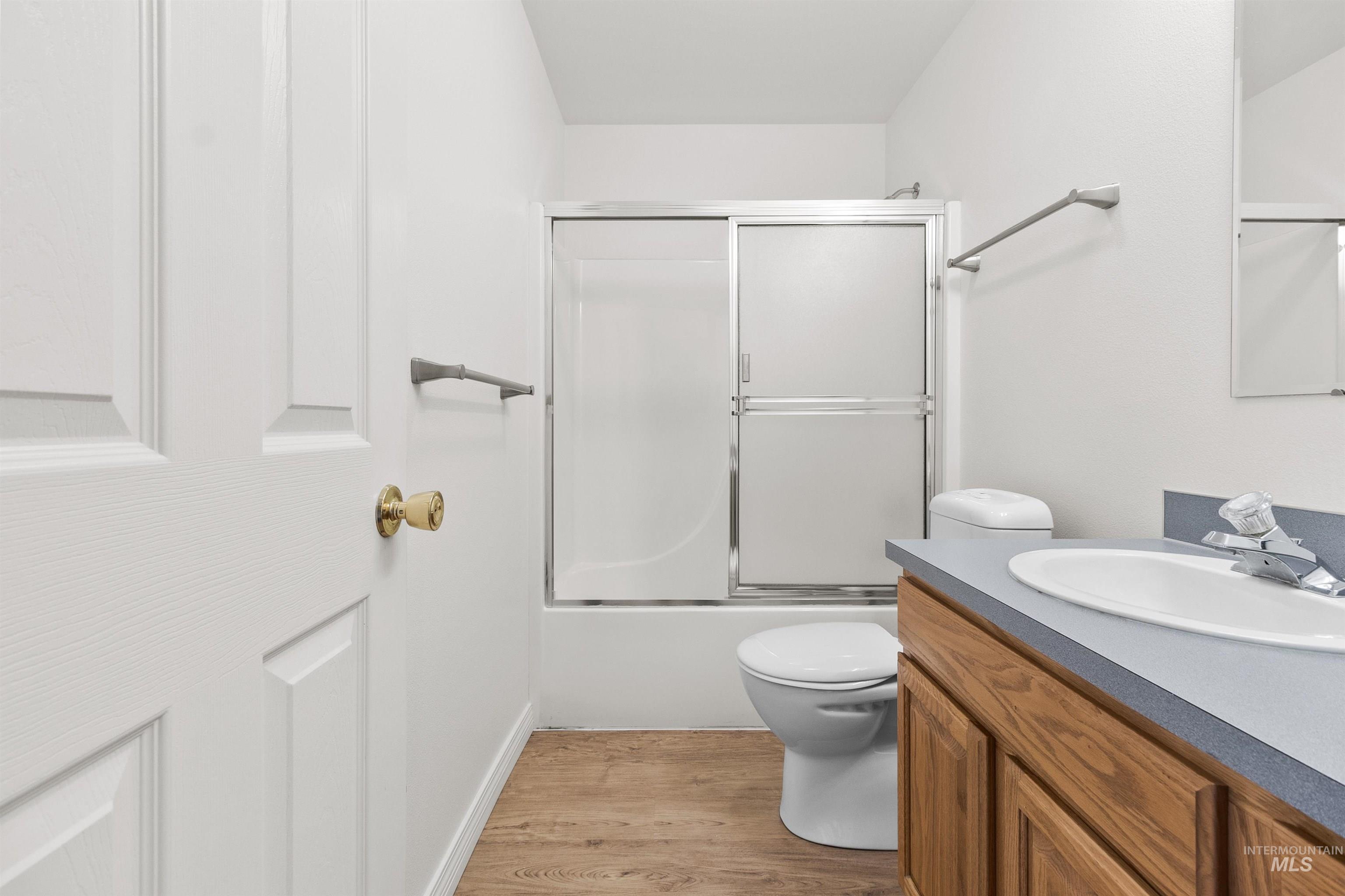 1707 E 6th St., Moscow, Idaho 83843, 3 Bedrooms, 2 Bathrooms, Residential For Sale, Price $459,000,MLS 98977409