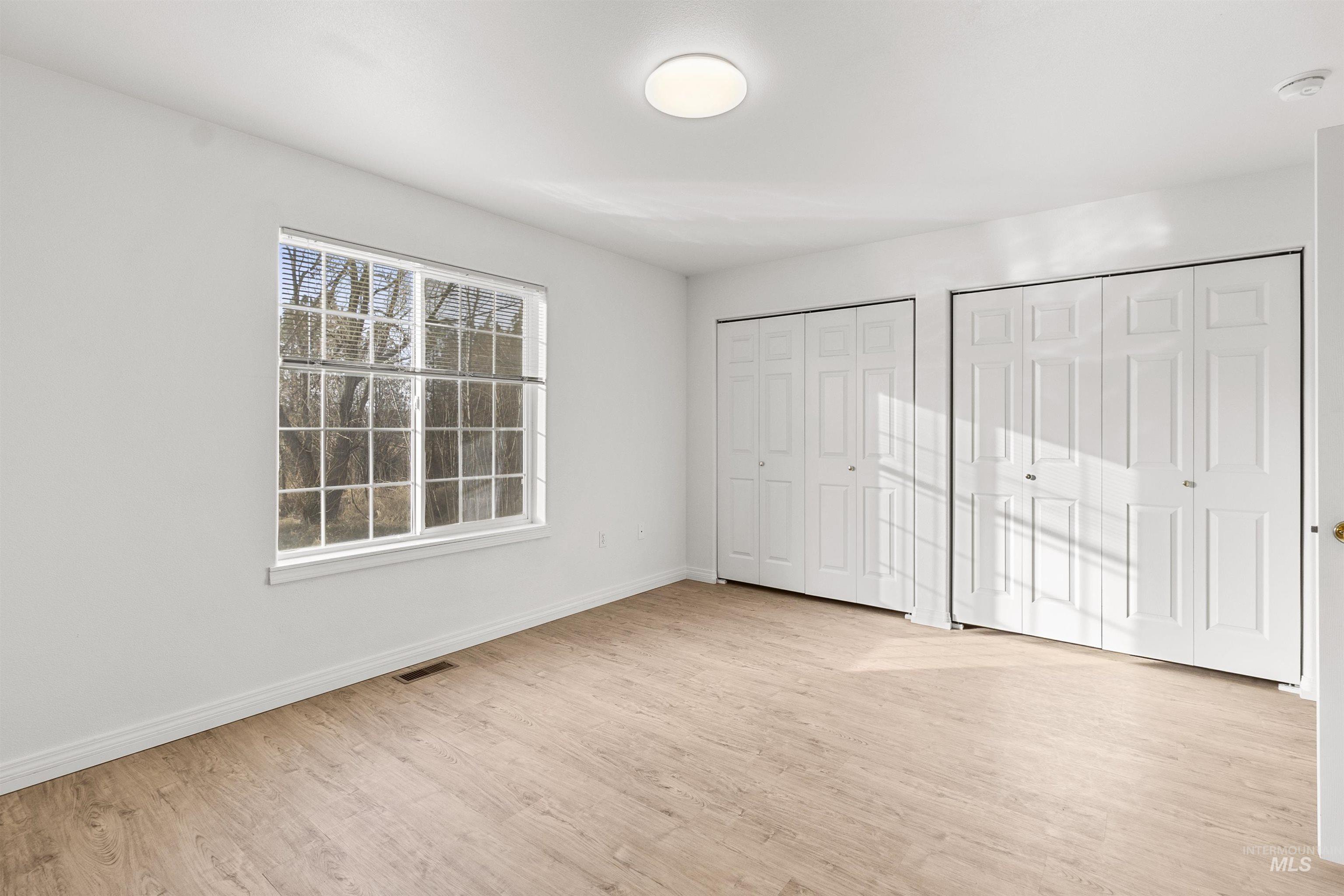 1707 E 6th St., Moscow, Idaho 83843, 3 Bedrooms, 2 Bathrooms, Residential For Sale, Price $459,000,MLS 98977409