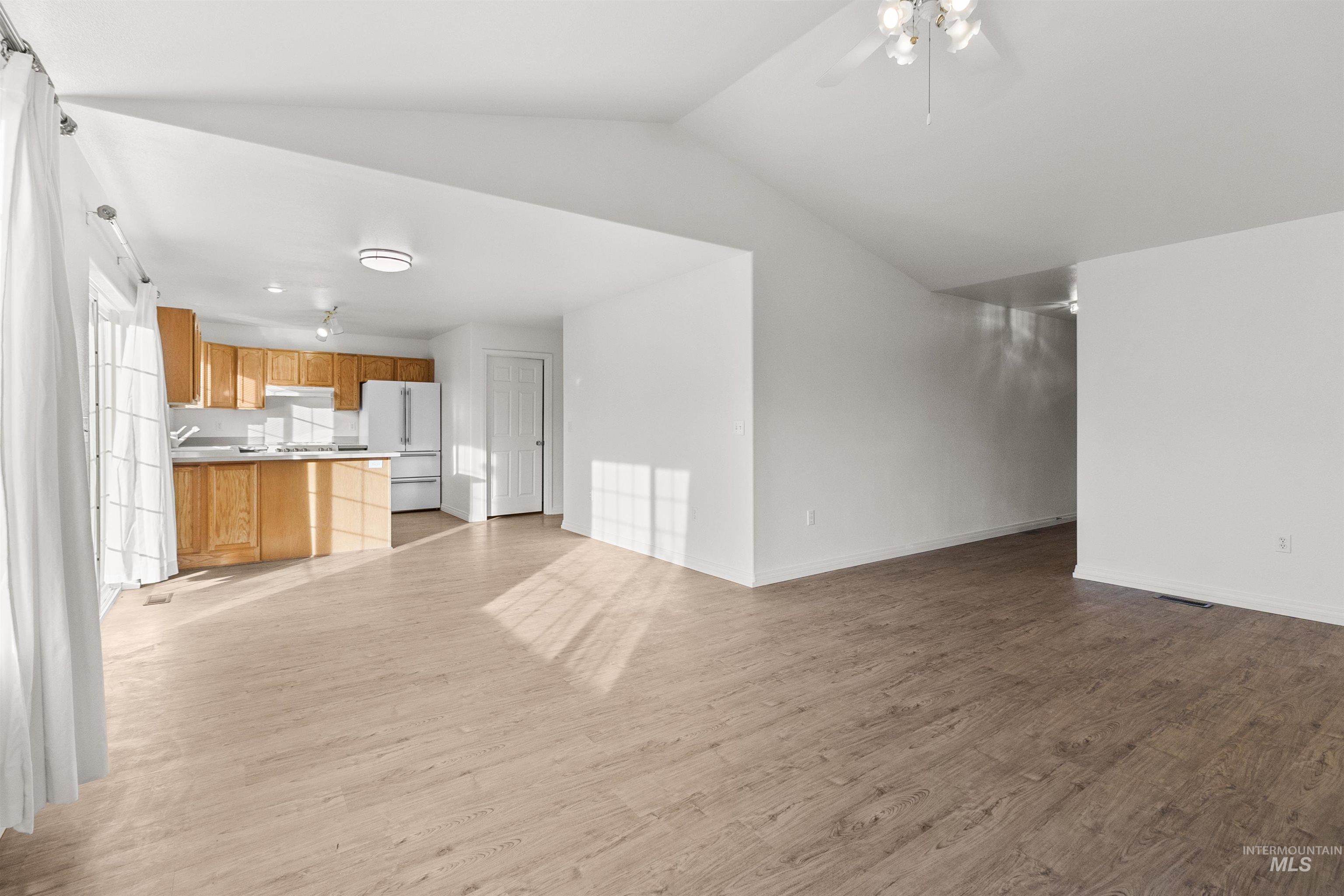 1707 E 6th St., Moscow, Idaho 83843, 3 Bedrooms, 2 Bathrooms, Residential For Sale, Price $459,000,MLS 98977409