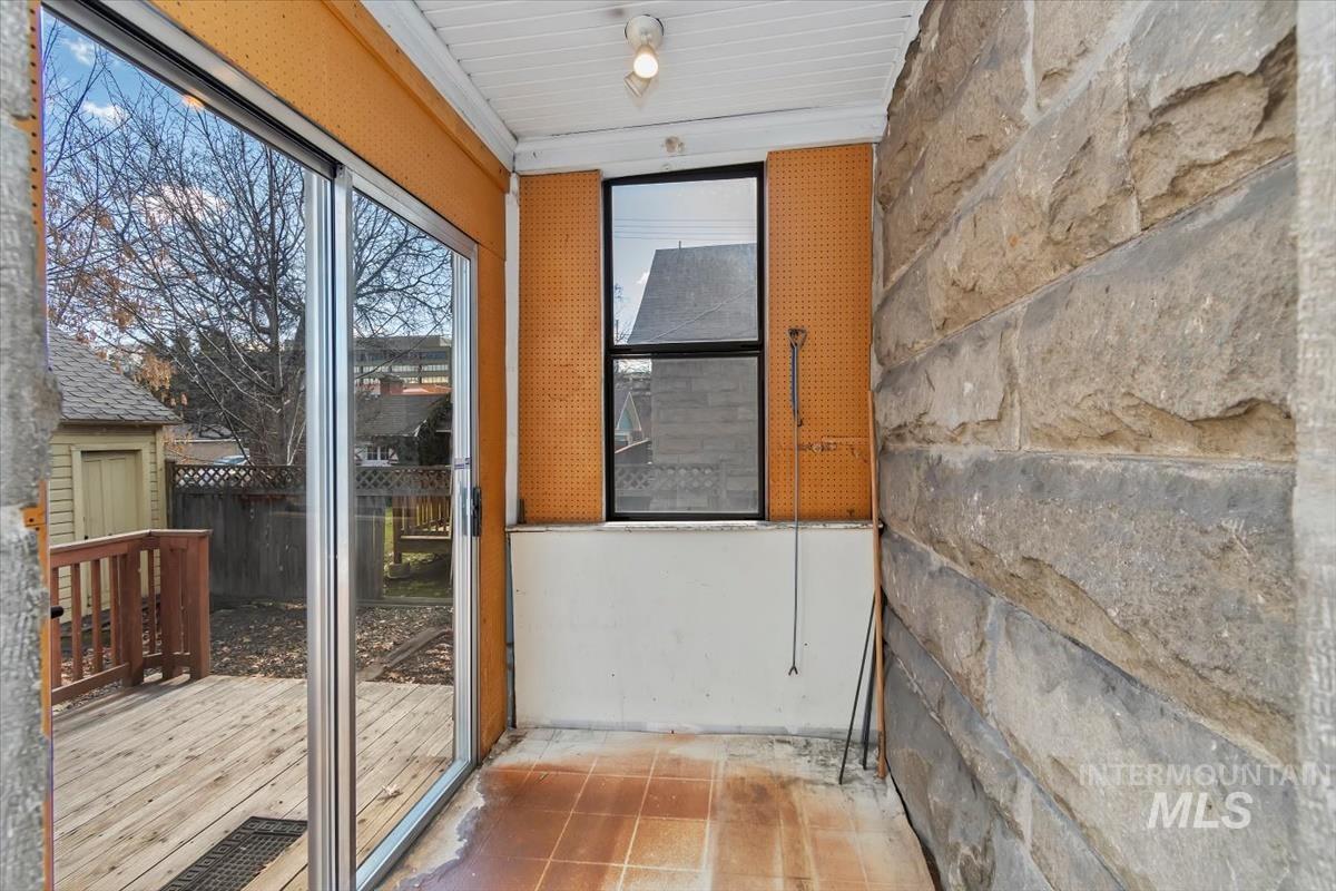 518 N 13th St, Boise, Idaho 83702, 3 Bedrooms, 2 Bathrooms, Residential For Sale, Price $695,700,MLS 98977410