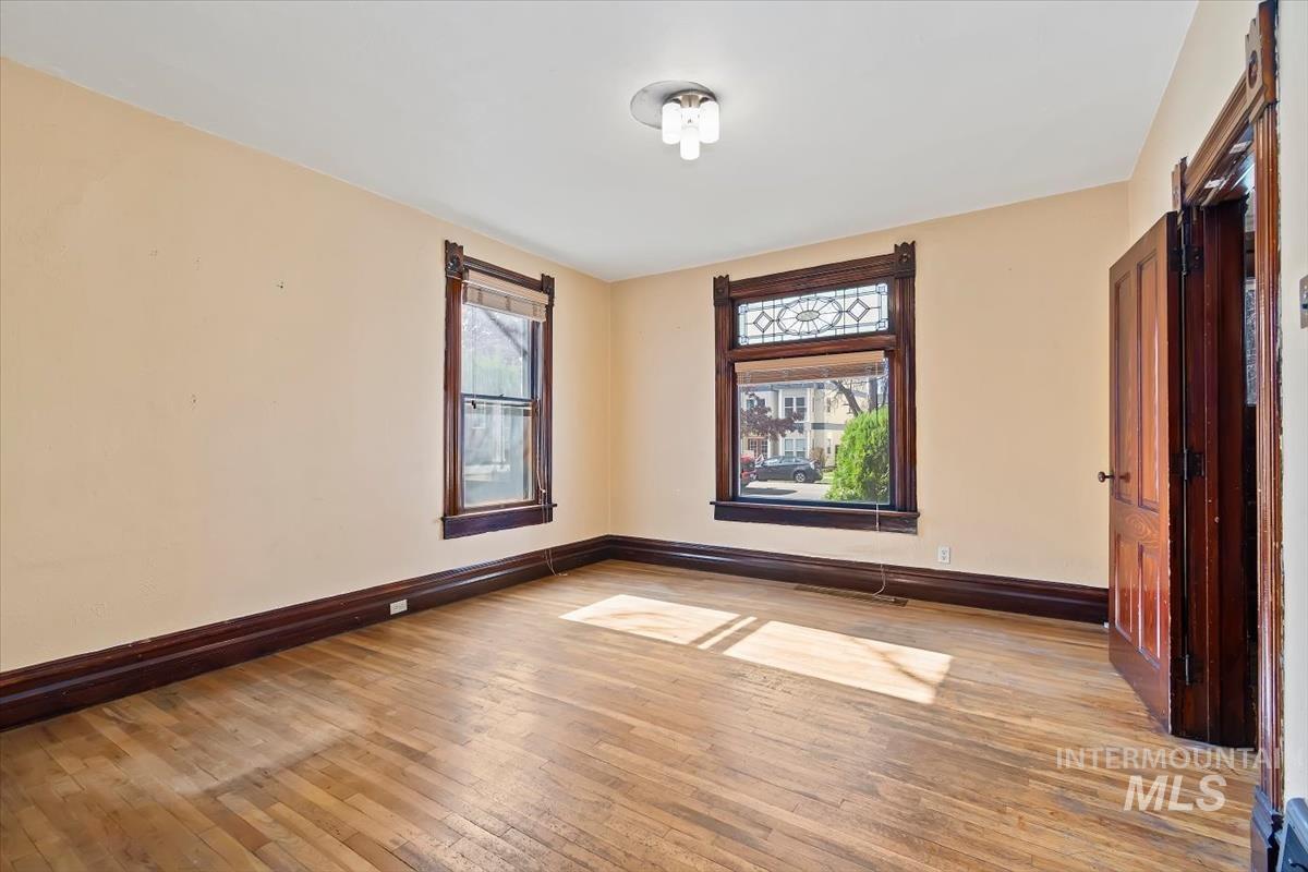 518 N 13th St, Boise, Idaho 83702, 3 Bedrooms, 2 Bathrooms, Residential For Sale, Price $695,700,MLS 98977410