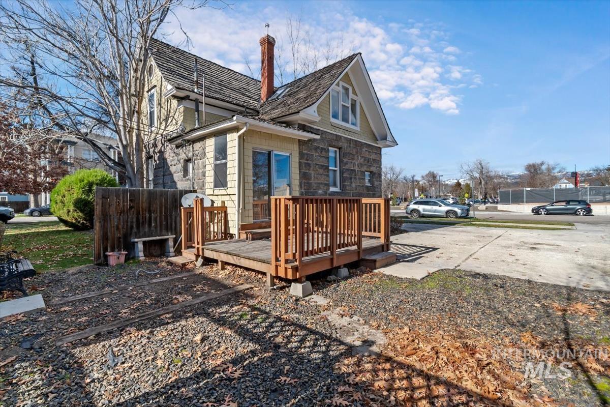 518 N 13th St, Boise, Idaho 83702, 3 Bedrooms, 2 Bathrooms, Residential Income For Sale, Price $695,700, 98977411