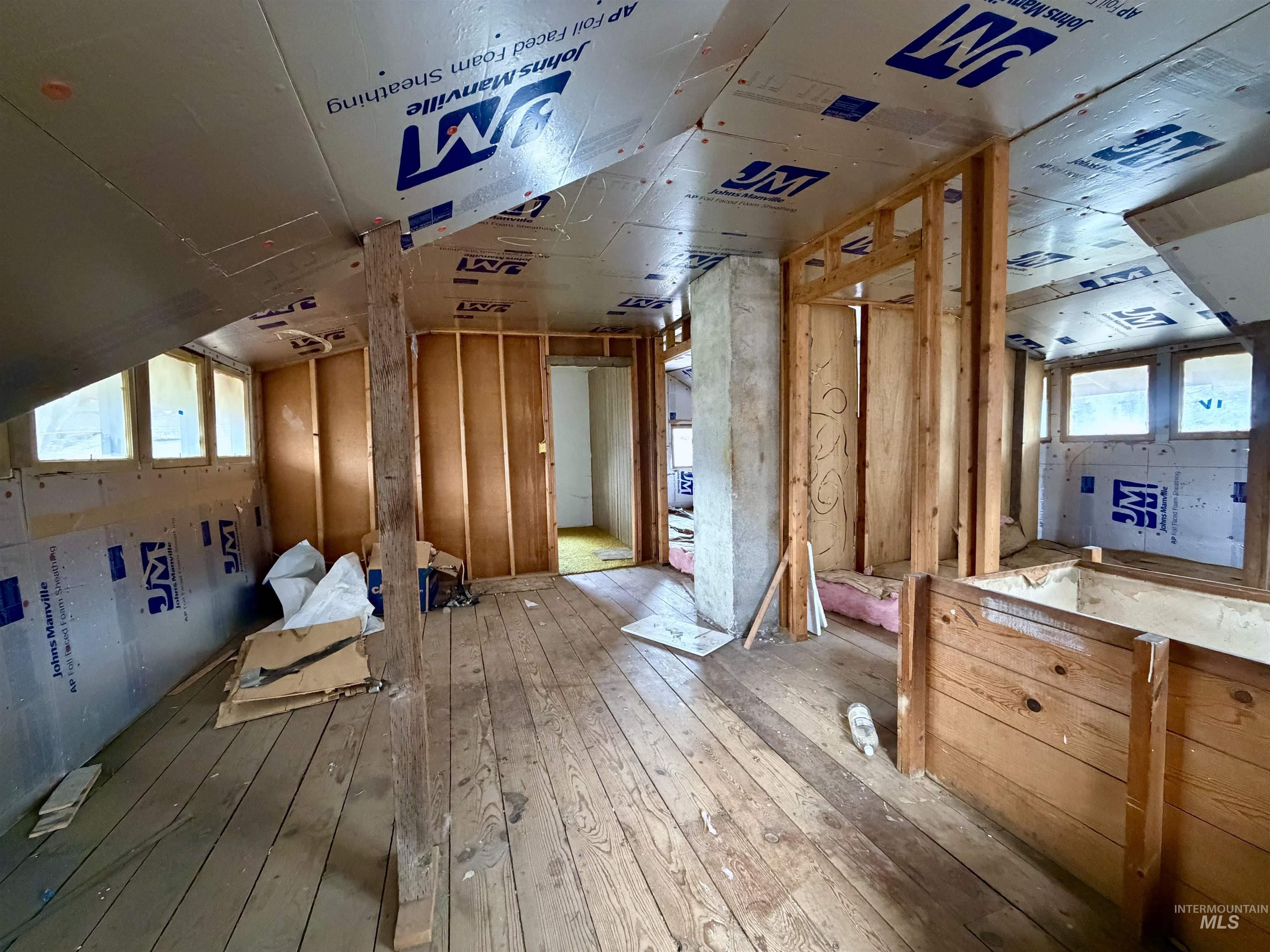 710 Maple Street, Kamiah, Idaho 83536, 3 Bedrooms, 1 Bathroom, Residential Income For Sale, Price $239,500, 98977413