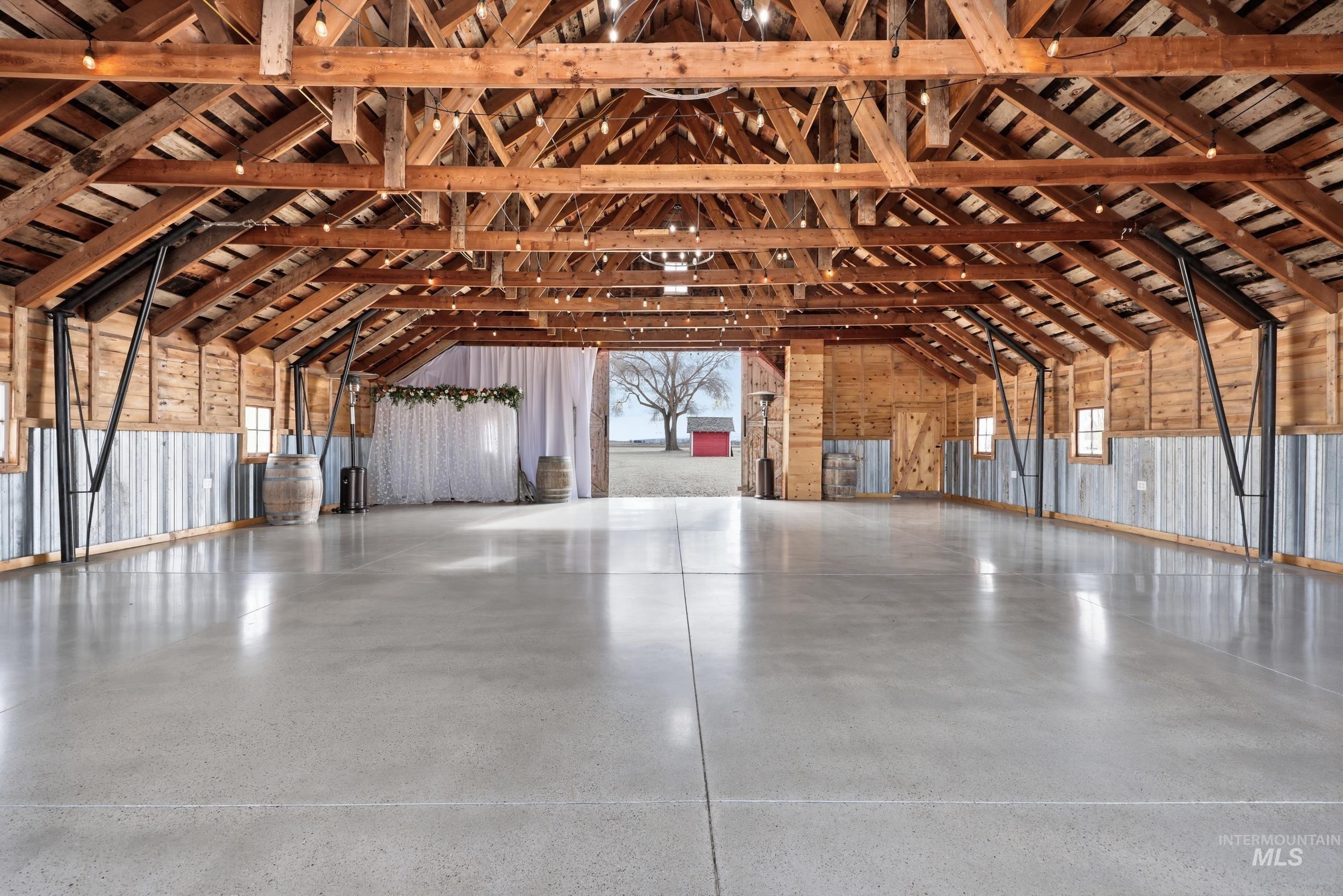 9762 Deer Flat Rd, Nampa, Idaho 83686, 4 Bedrooms, 2 Bathrooms, Residential For Sale, Price $850,000,MLS 98977414