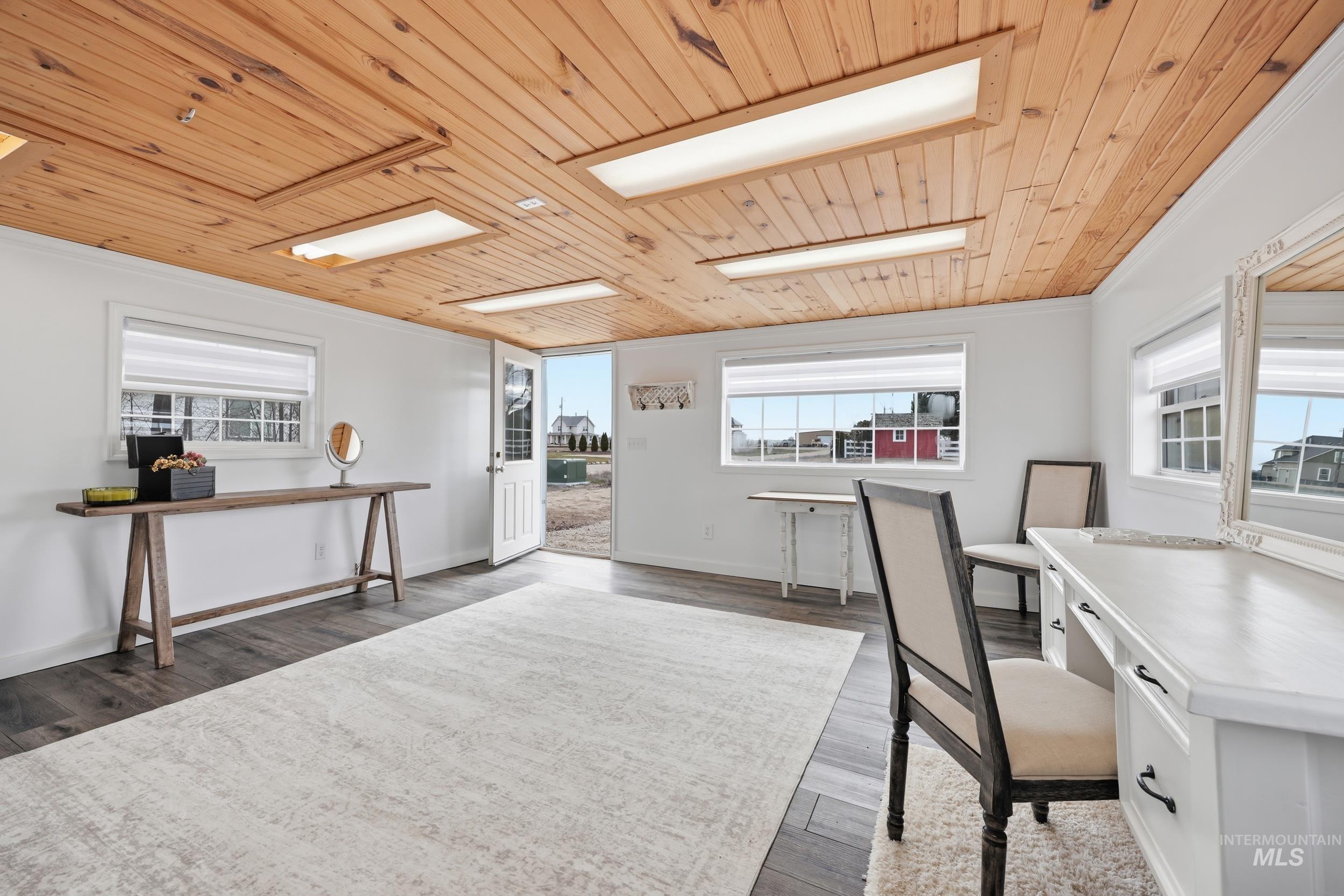 9762 Deer Flat Rd, Nampa, Idaho 83686, 4 Bedrooms, 2 Bathrooms, Residential For Sale, Price $850,000,MLS 98977414