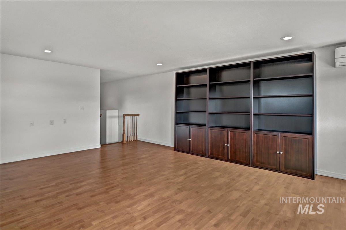 4266 N La Fontana Way, Boise, Idaho 83702, 2 Bedrooms, 2.5 Bathrooms, Residential For Sale, Price $825,000,MLS 98977416