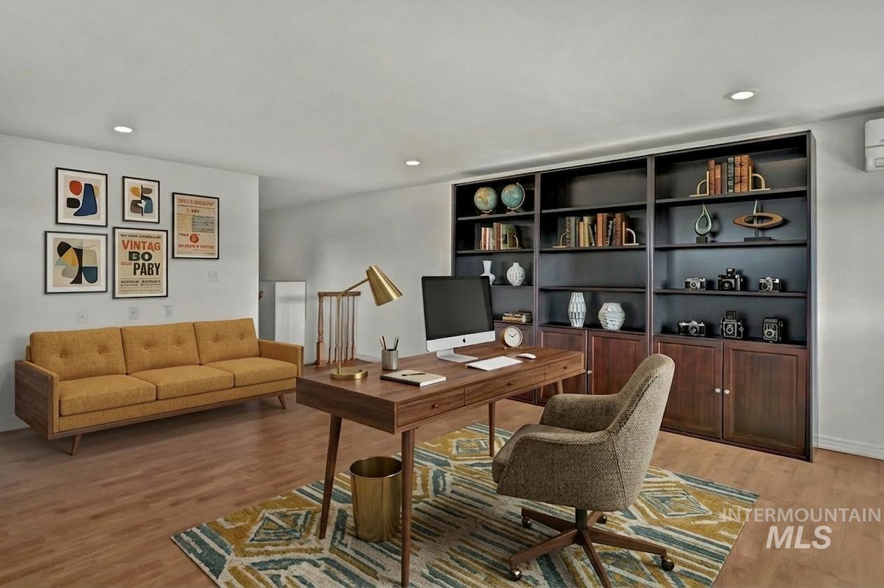 4266 N La Fontana Way, Boise, Idaho 83702, 2 Bedrooms, 2.5 Bathrooms, Residential For Sale, Price $785,000,MLS 98977416