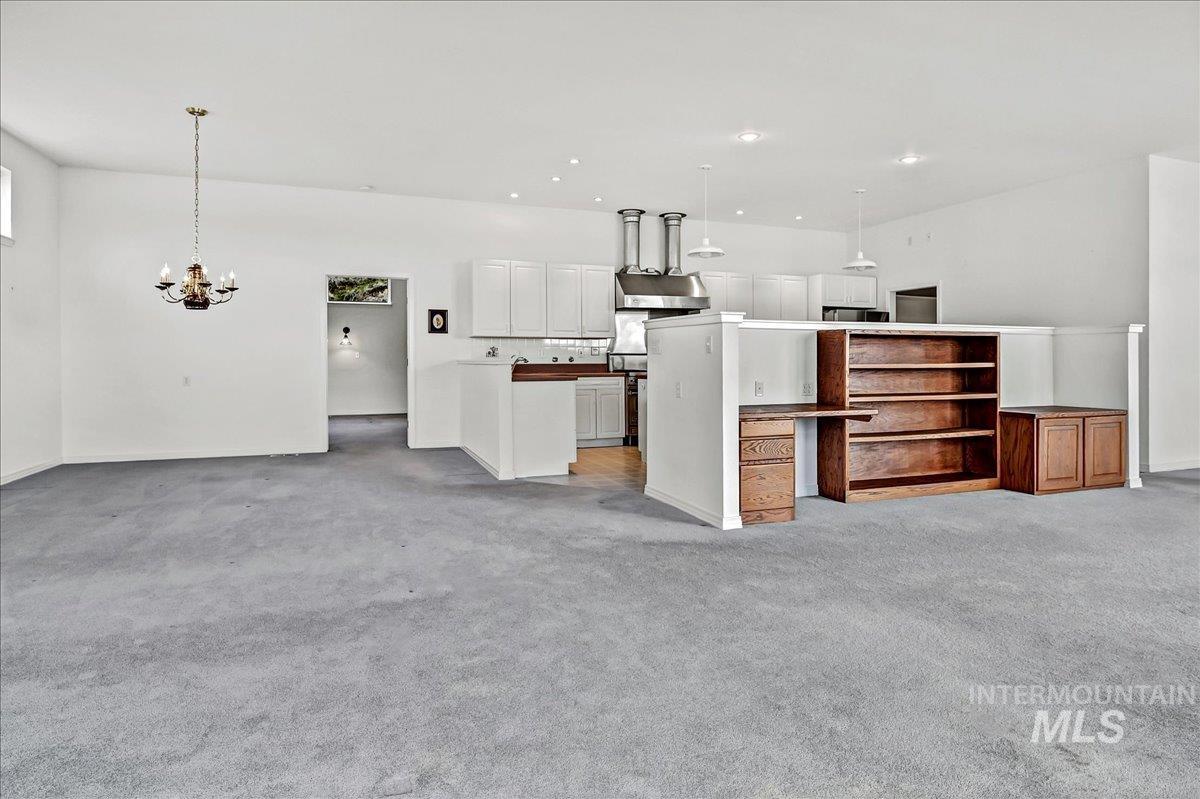 4266 N La Fontana Way, Boise, Idaho 83702, 2 Bedrooms, 2.5 Bathrooms, Residential For Sale, Price $785,000,MLS 98977416