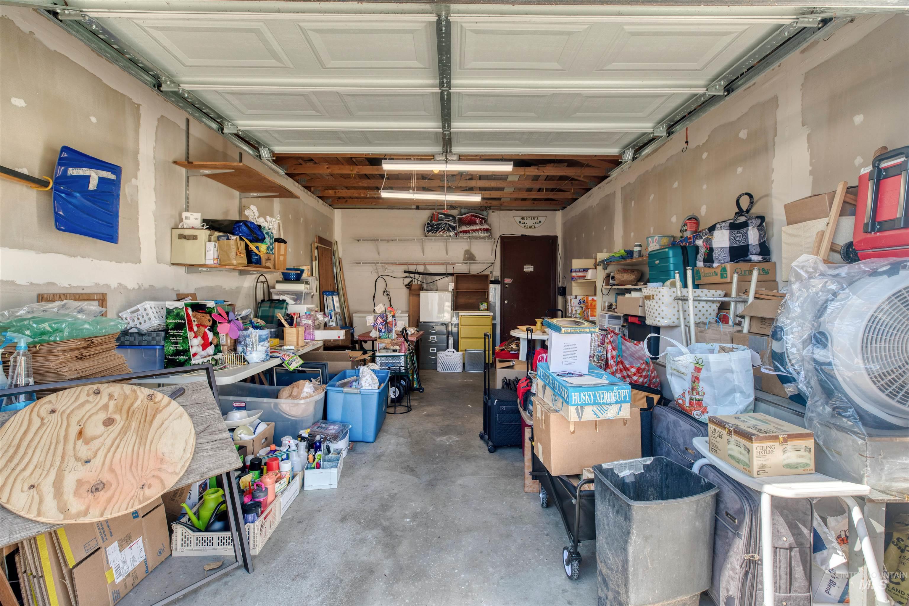 1710 S Robert St, Boise, Idaho 83705, 2 Bedrooms, 1 Bathroom, Residential For Sale, Price $334,900, 98977417