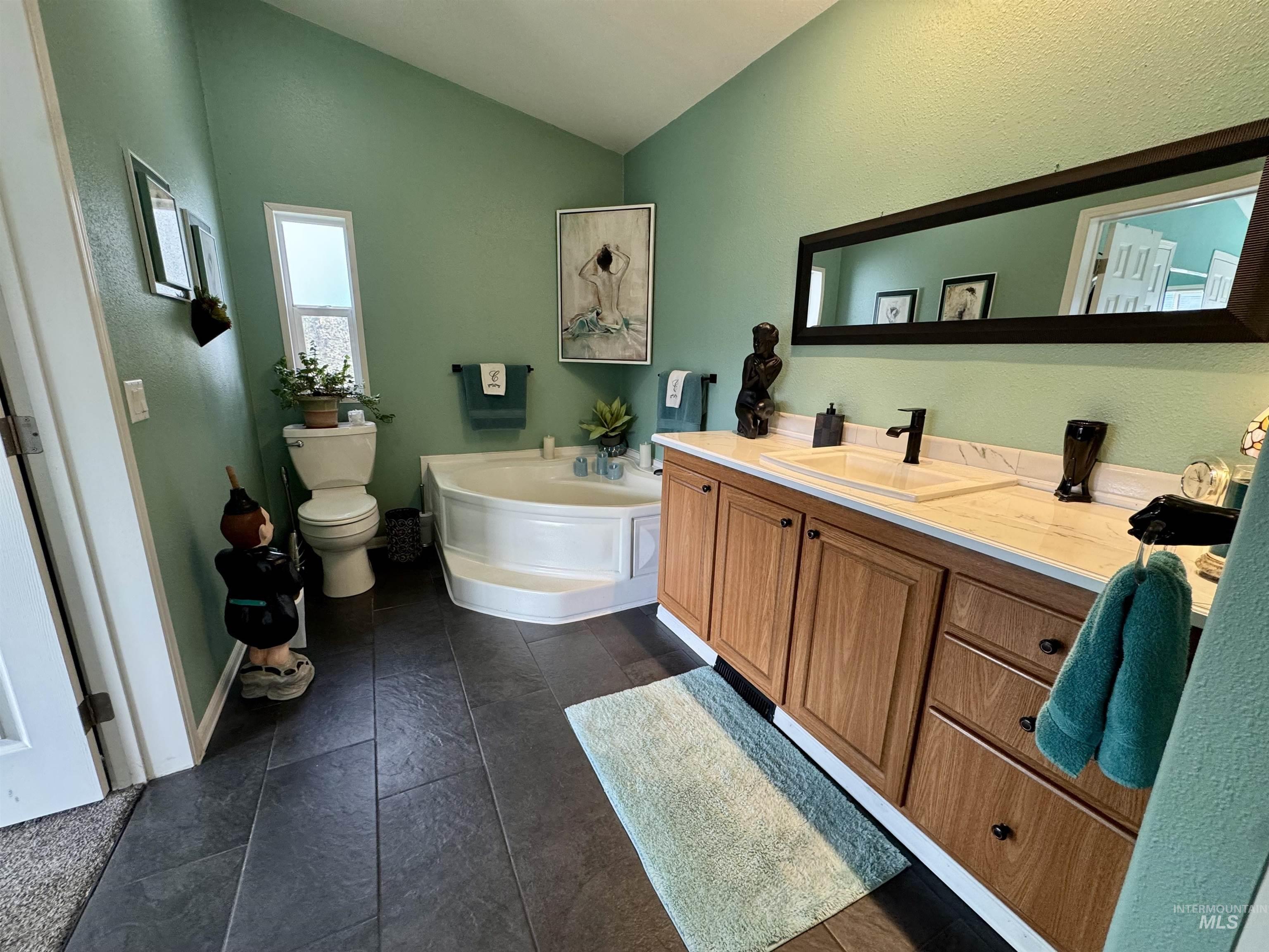 1320 Whitetail Dr, Ahsahka, Idaho 83520, 3 Bedrooms, 2 Bathrooms, Residential For Sale, Price $459,900, 98977418