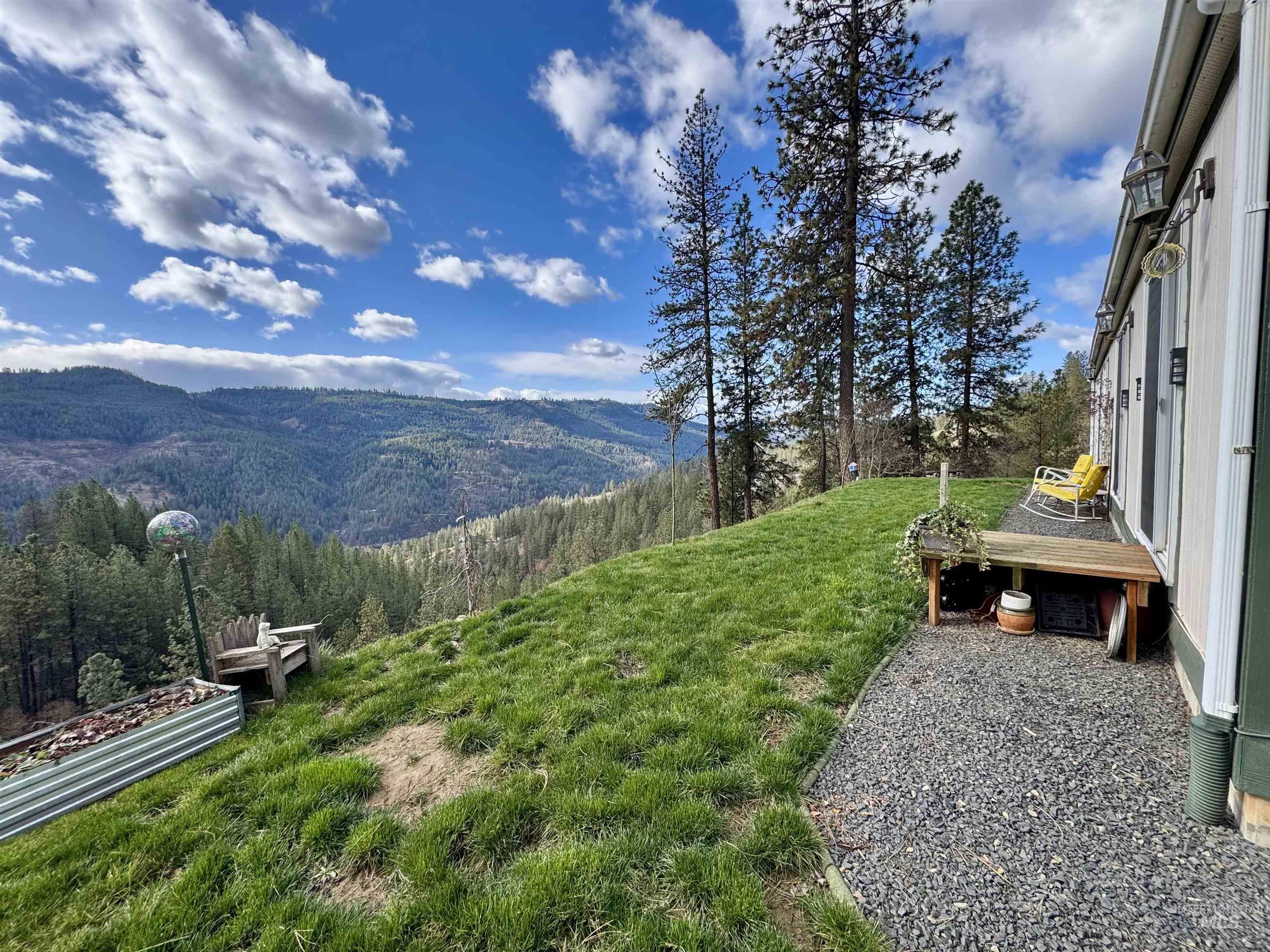 1320 Whitetail Dr, Ahsahka, Idaho 83520, 3 Bedrooms, 2 Bathrooms, Residential For Sale, Price $459,900, 98977418