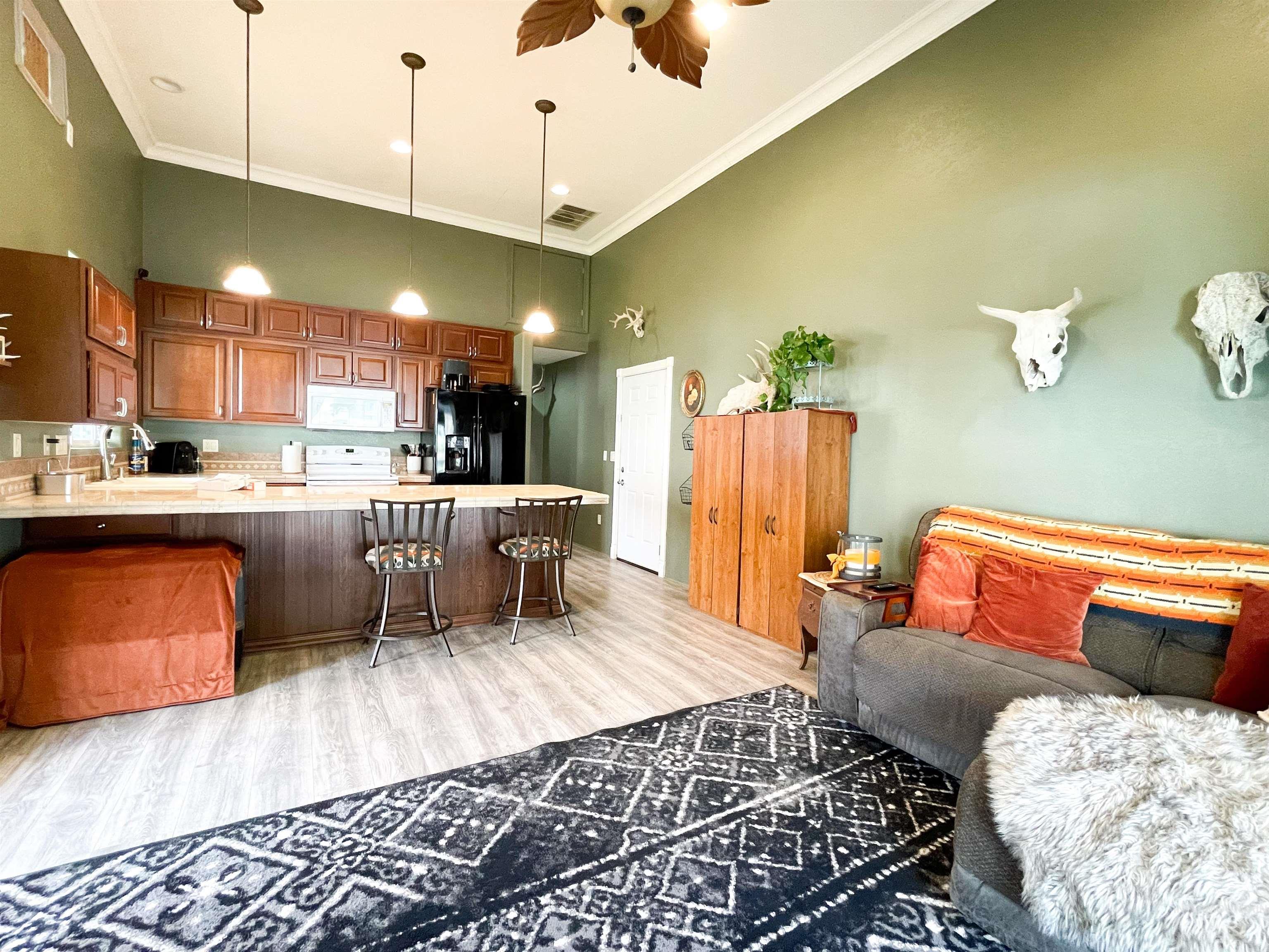 1805 Michigan Ave, Orofino, Idaho 83544, 1 Bedroom, 1.5 Bathrooms, Residential For Sale, Price $279,000, 98977420