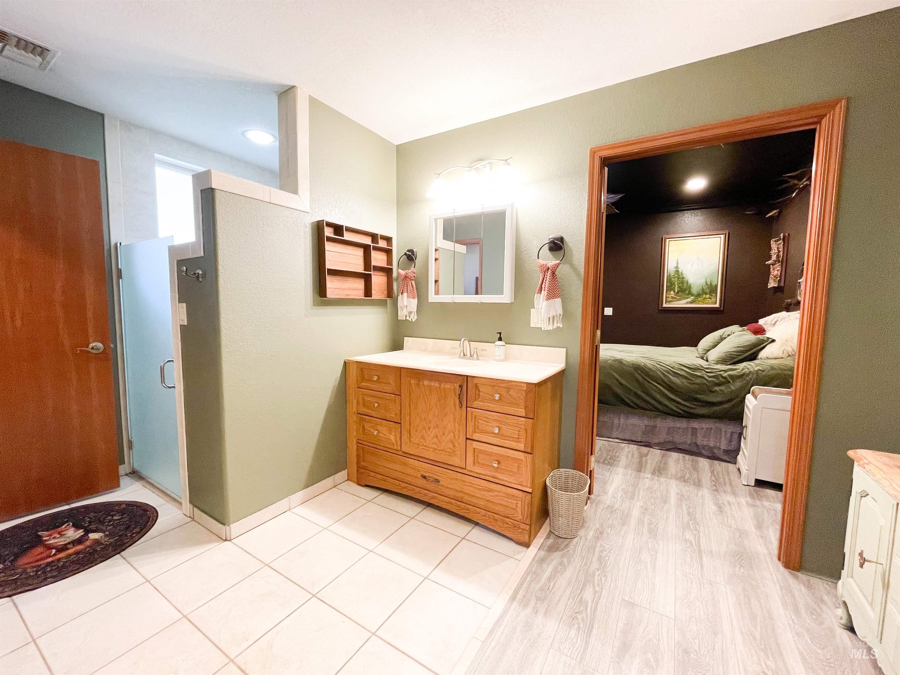 1805 Michigan Ave, Orofino, Idaho 83544, 1 Bedroom, 1.5 Bathrooms, Residential For Sale, Price $279,000, 98977420